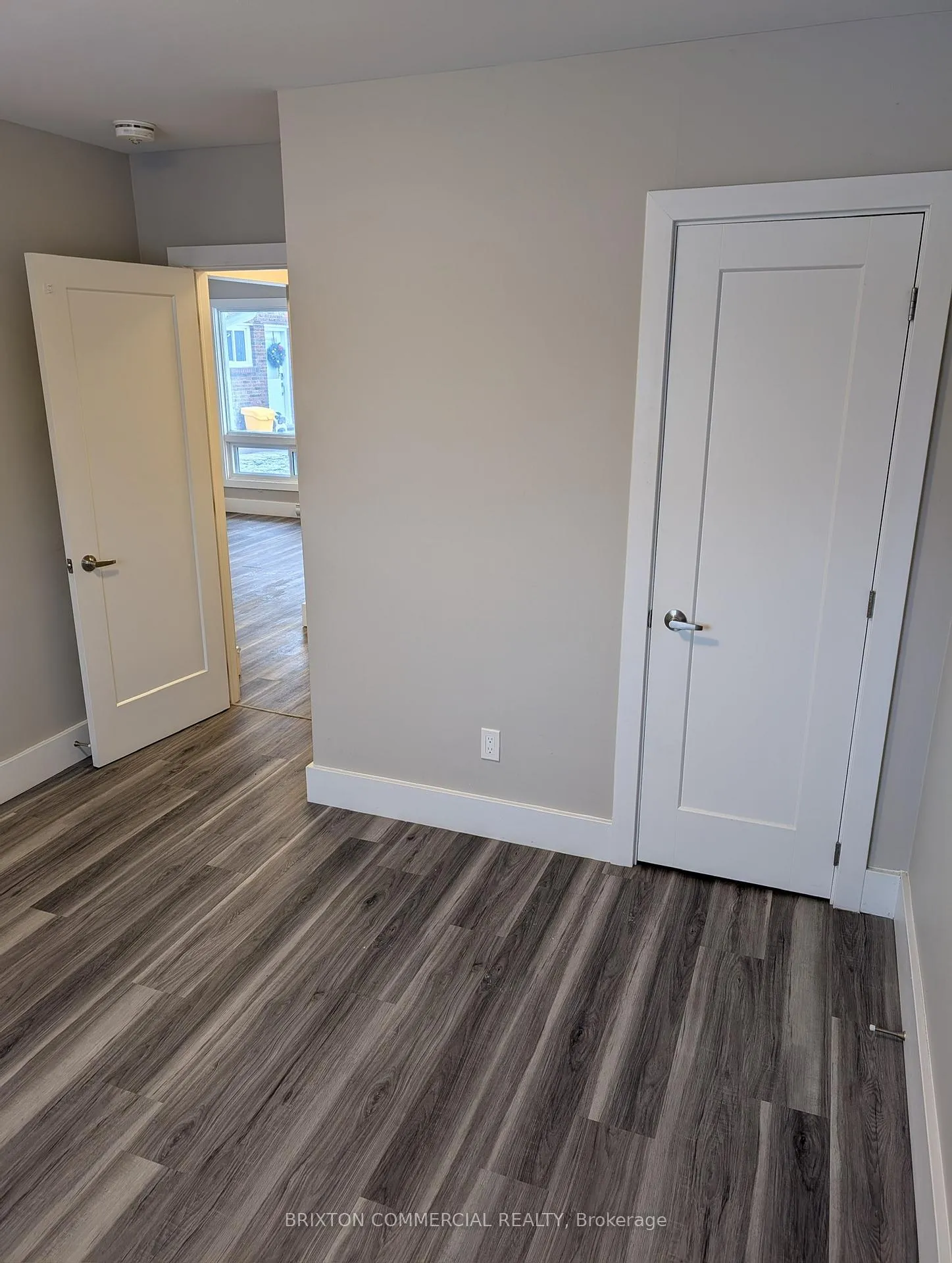 Photo 10 of Unit 10, 75 Elm Street, St. Thomas — HOMEH