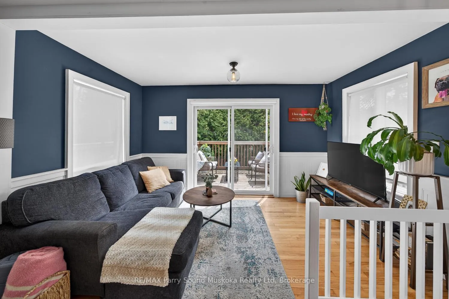 Photo 24 of 23 Highland Crescent, Parry Sound — HOMEH