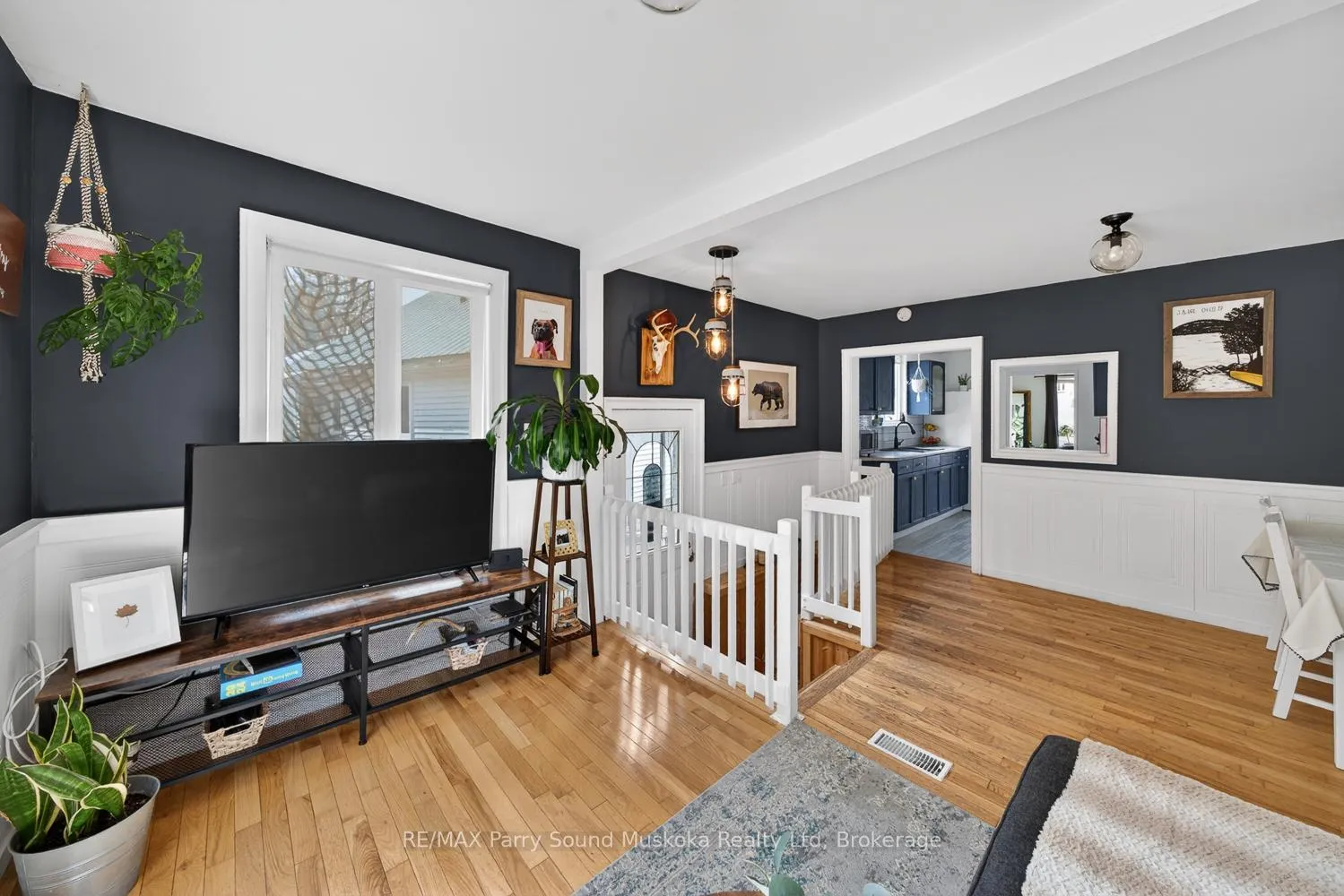 Photo 25 of 23 Highland Crescent, Parry Sound — HOMEH