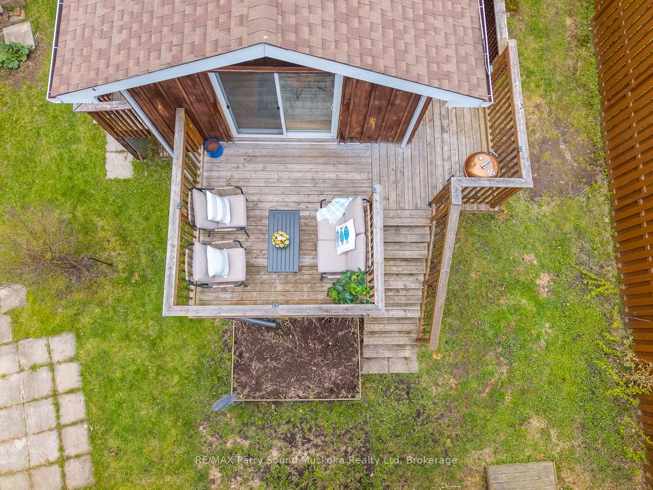 Photo 32 of 23 Highland Crescent, Parry Sound — HOMEH