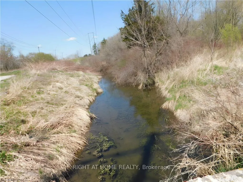 Photo 10 of 2474 Highway 24 W, Norfolk, Townsend — HOMEH