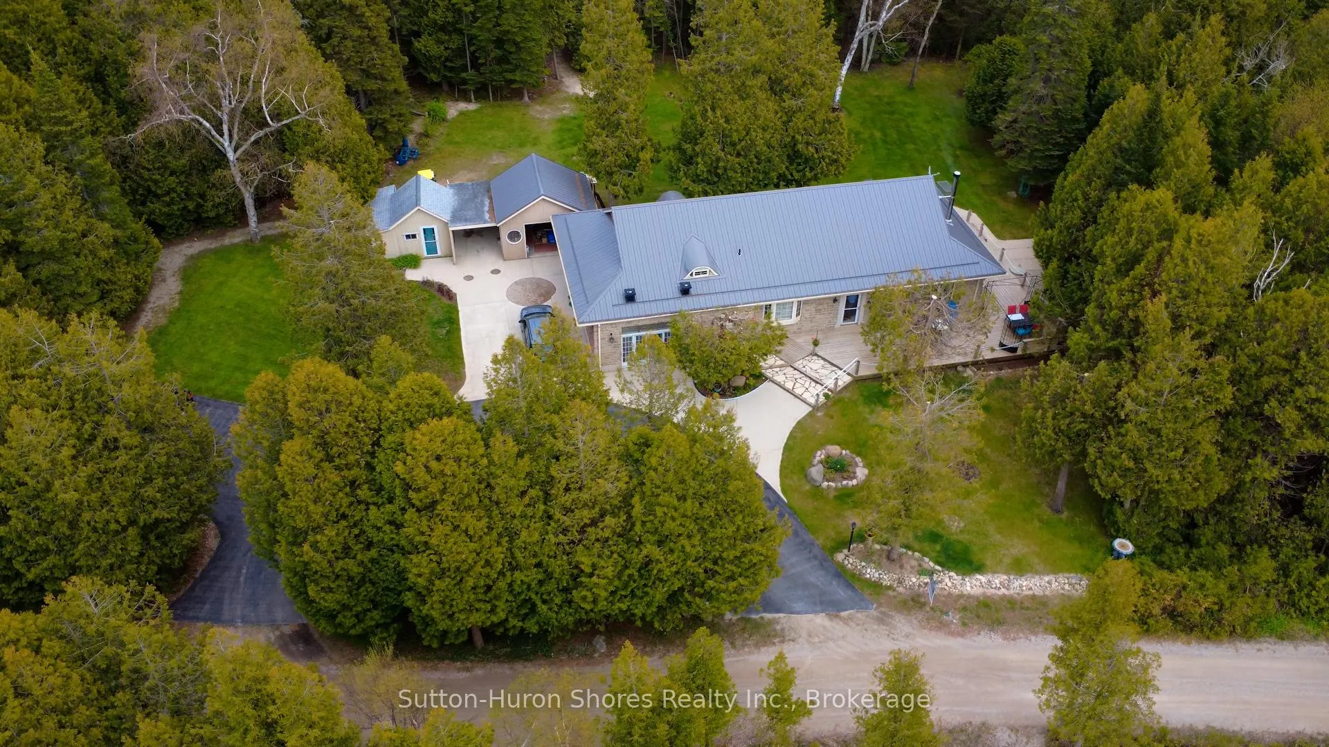 Photo 1 of 484 Sunset Drive, Kincardine — HOMEH