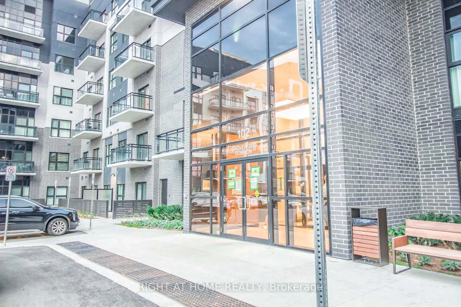 Front of Unit 206, 102 Grovewood Common Circle