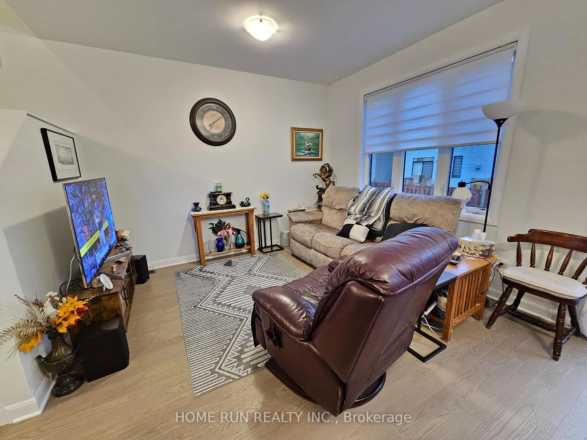 Photo 10 of 948 Eileen Vollick Crescent, Ottawa, Kanata - Morgan's Grant/South March — HOMEH