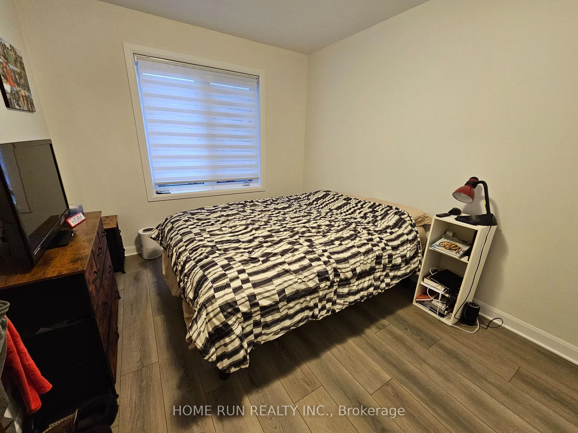 Photo 18 of 948 Eileen Vollick Crescent, Ottawa, Kanata - Morgan's Grant/South March — HOMEH