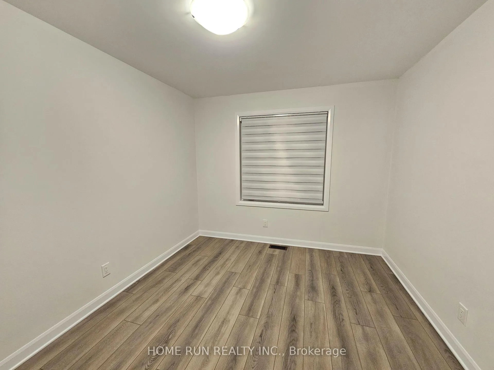 Photo 21 of 948 Eileen Vollick Crescent, Ottawa, Kanata - Morgan's Grant/South March — HOMEH