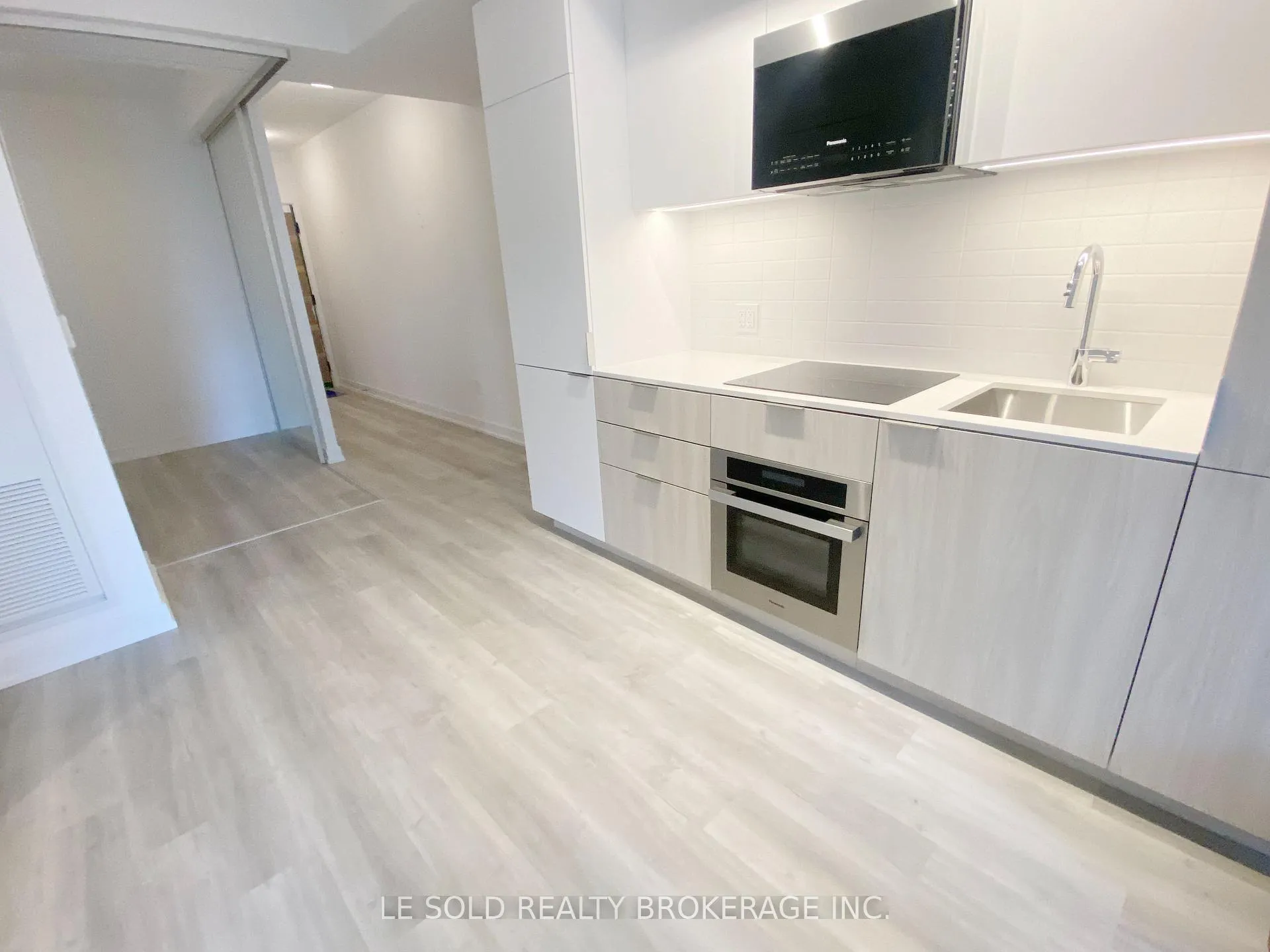 Photo 4 of Unit 307, 28 Eastern Avenue, Toronto, Moss Park — HOMEH