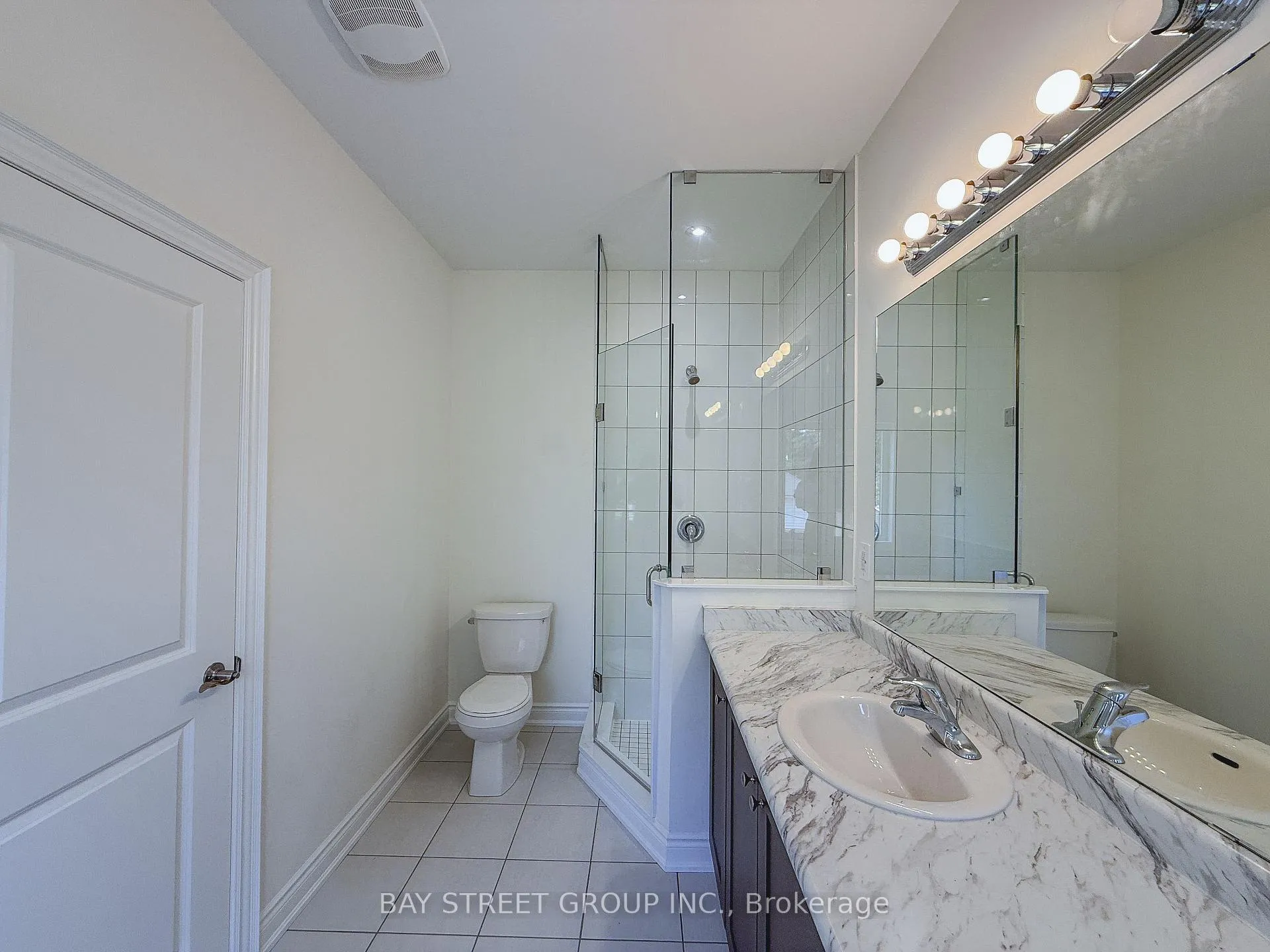 Photo 17 of 18 Shelson Place, Georgina, Sutton & Jackson's Point — HOMEH