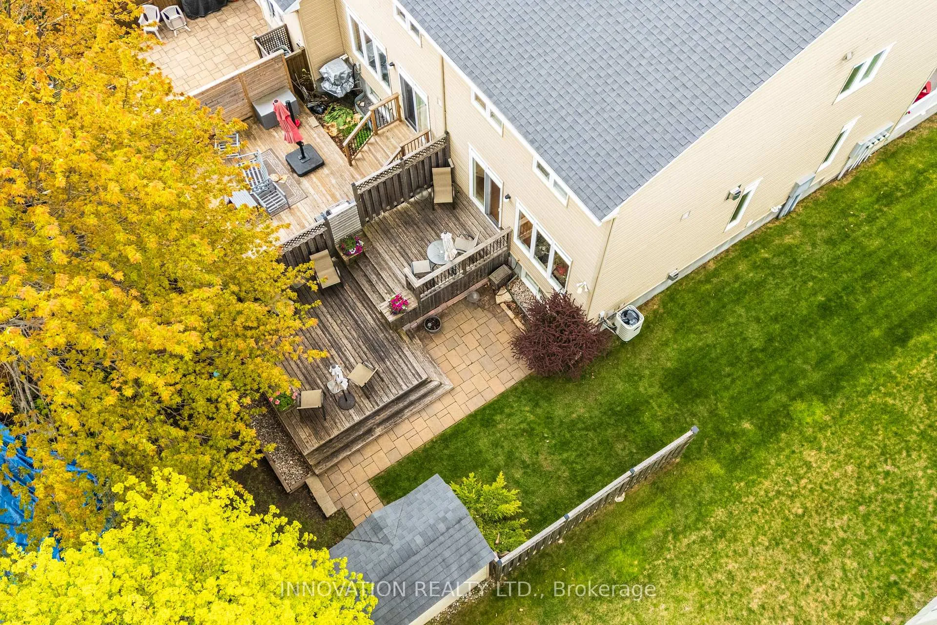 Photo 4 of 372 Kingbrook Drive, Ottawa, Kanata - Bridlewood — HOMEH