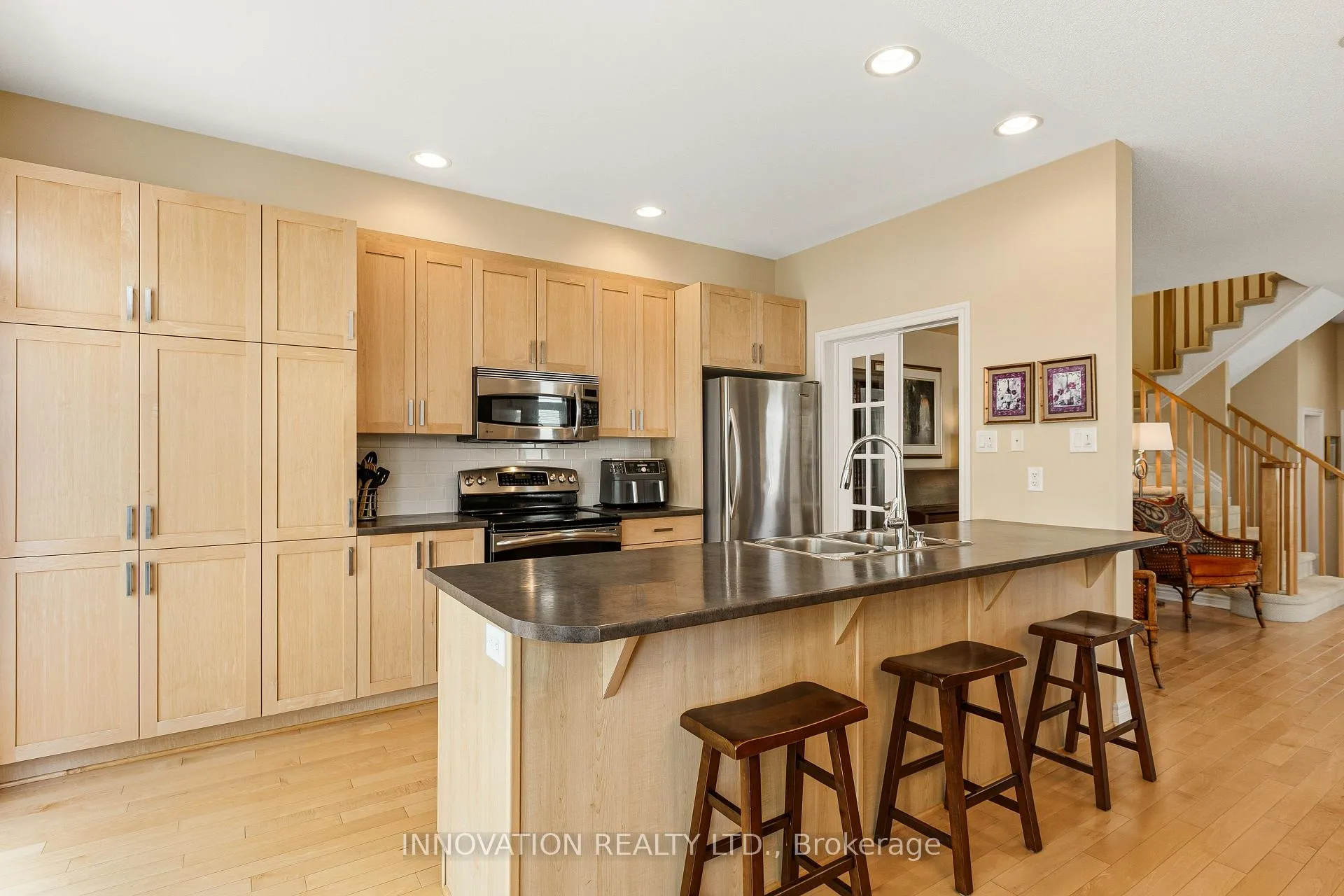 Photo 15 of 372 Kingbrook Drive, Ottawa, Kanata - Bridlewood — HOMEH