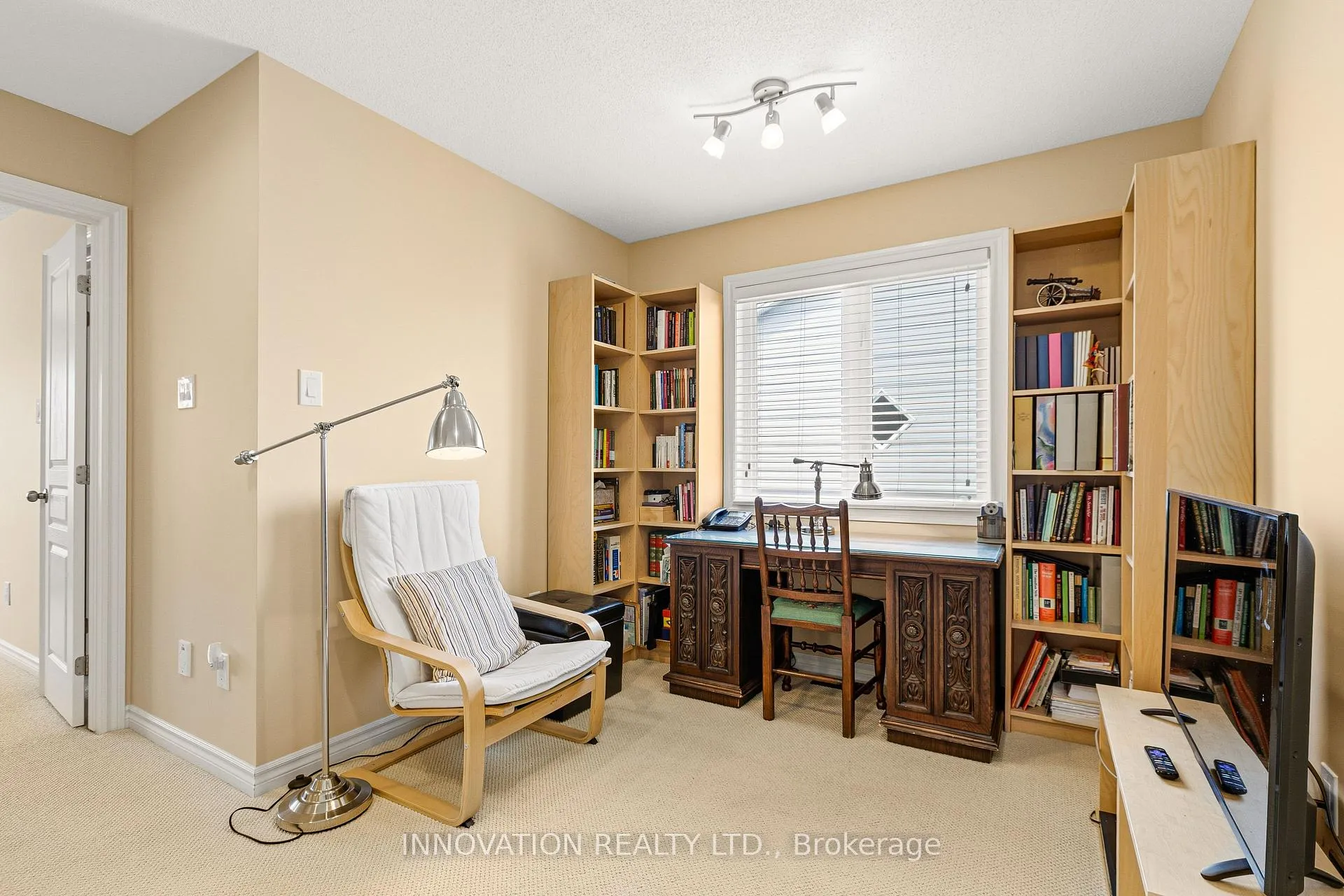 Photo 18 of 372 Kingbrook Drive, Ottawa, Kanata - Bridlewood — HOMEH