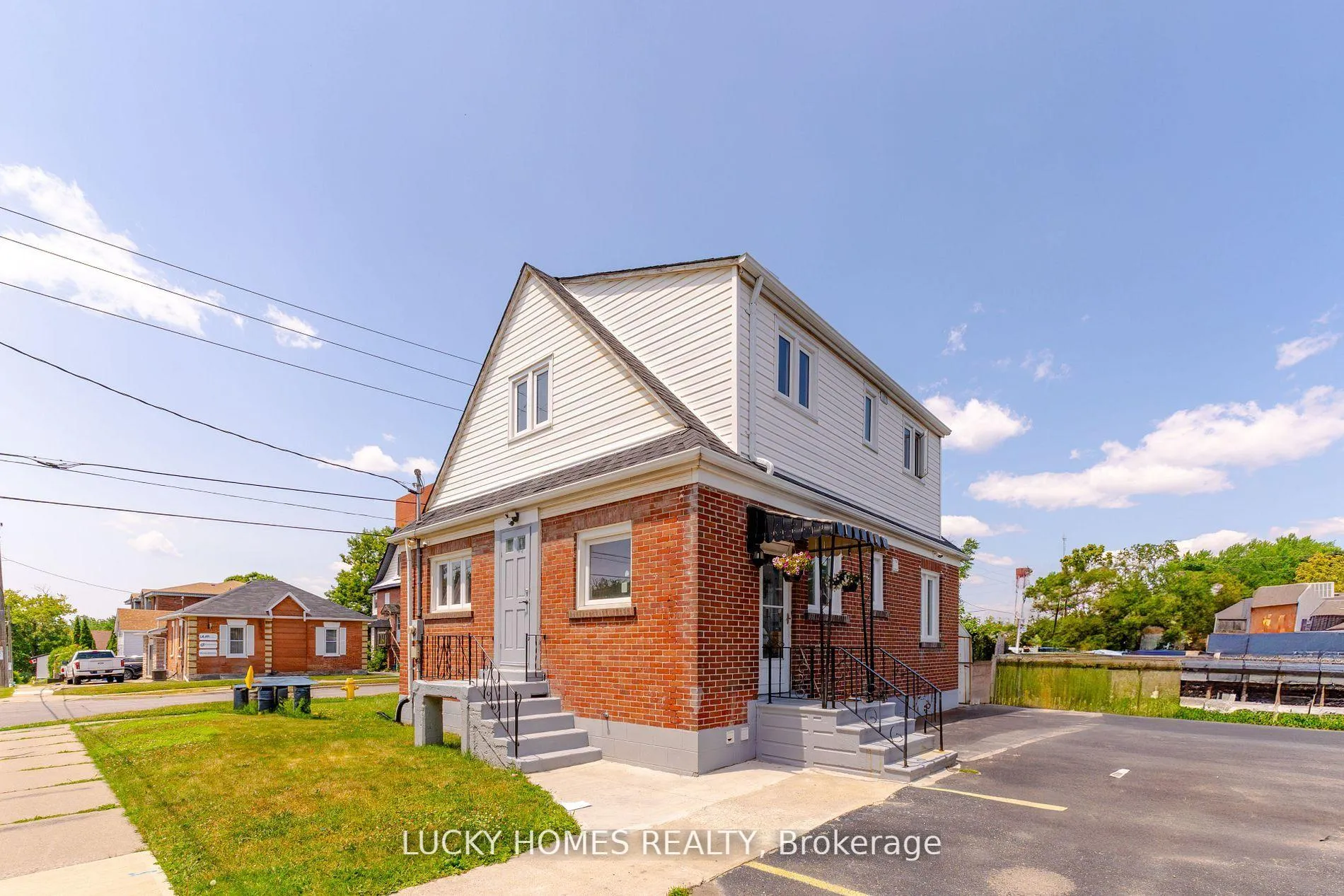 Photo 1 of 157 Centre Street S, Oshawa, Central — HOMEH