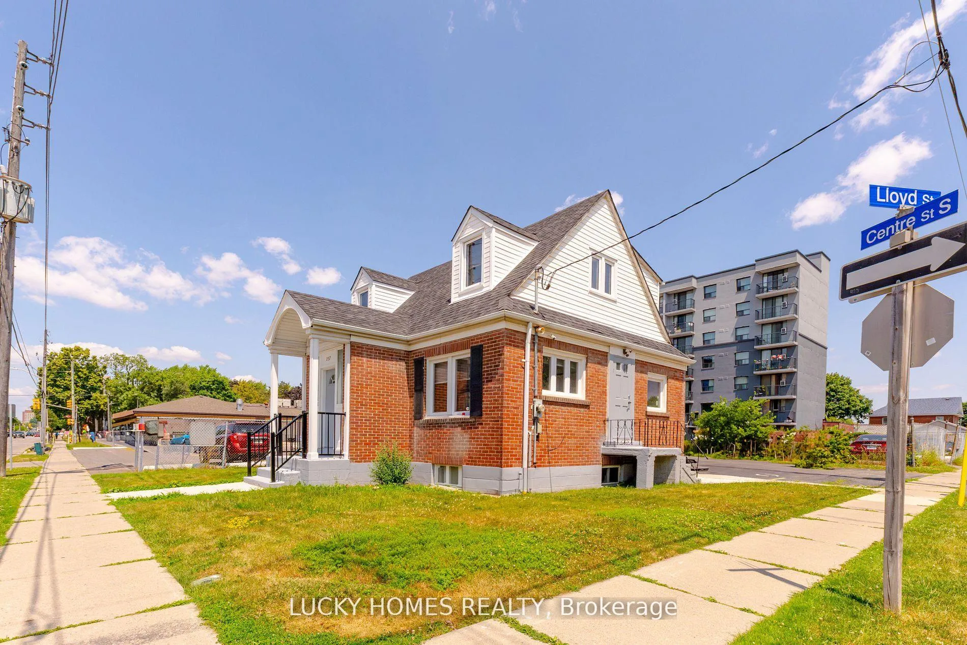 Photo 2 of 157 Centre Street S, Oshawa, Central — HOMEH