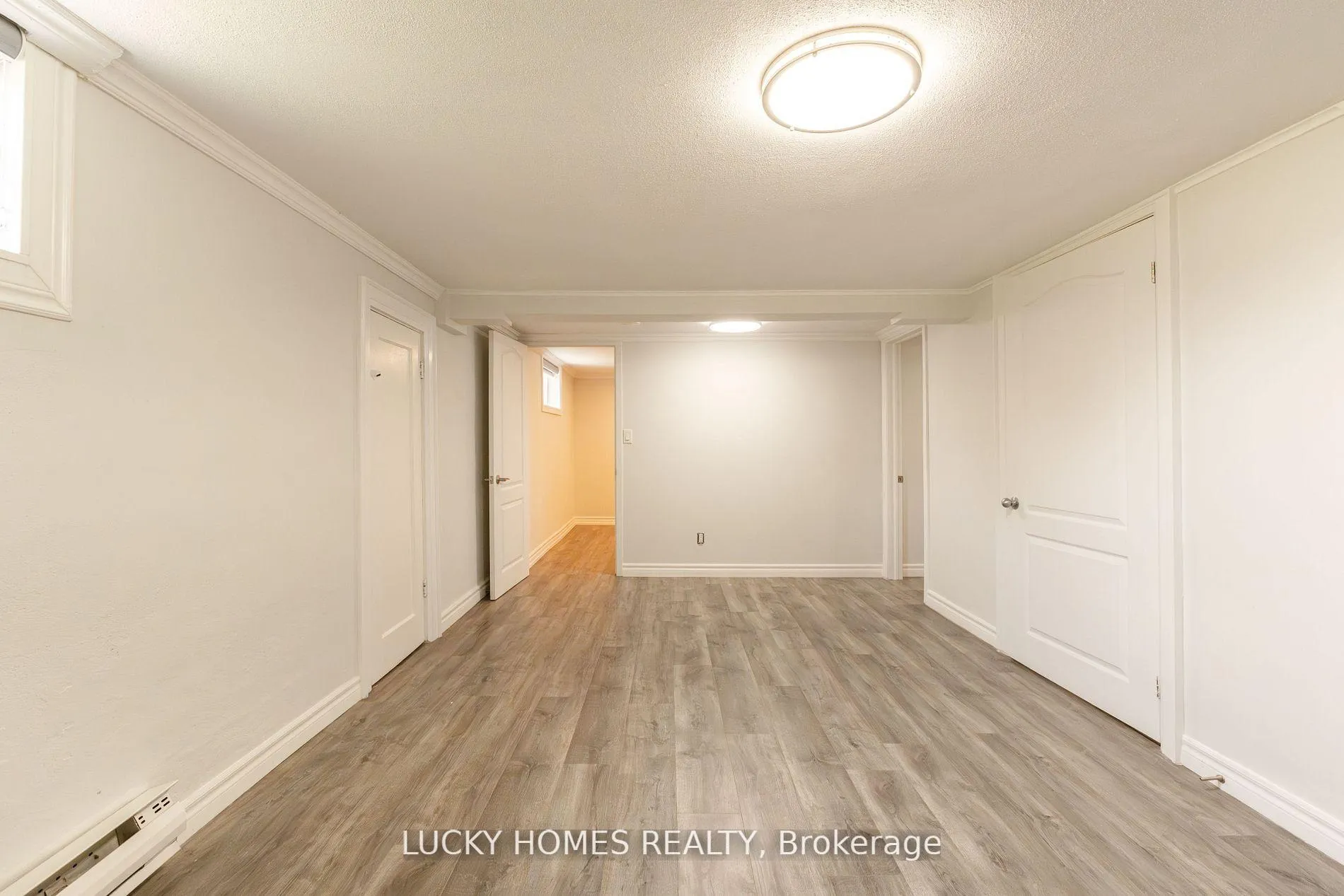 Photo 18 of 157 Centre Street S, Oshawa, Central — HOMEH