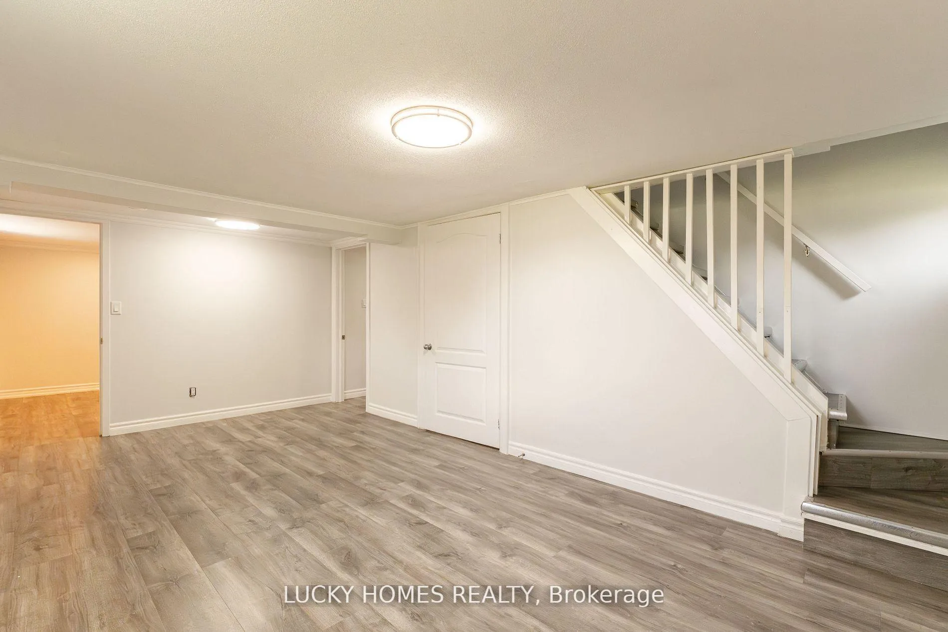 Photo 19 of 157 Centre Street S, Oshawa, Central — HOMEH
