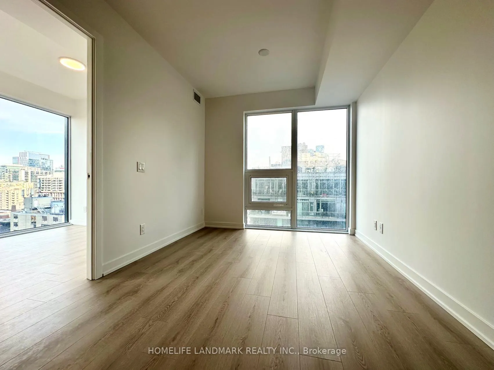 Photo 10 of Unit 1506, 100 Queen Street E, Toronto, Church-Yonge Corridor — HOMEH