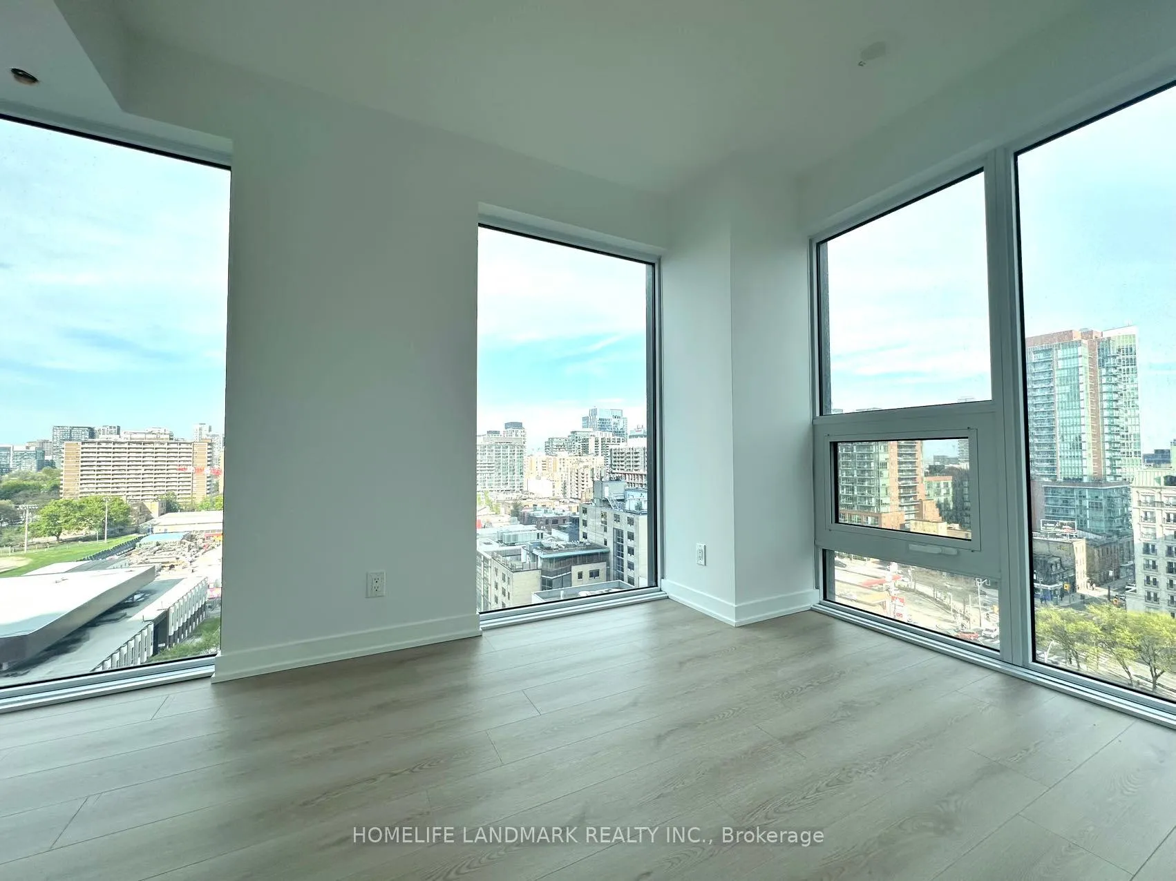 Photo 15 of Unit 1506, 100 Queen Street E, Toronto, Church-Yonge Corridor — HOMEH
