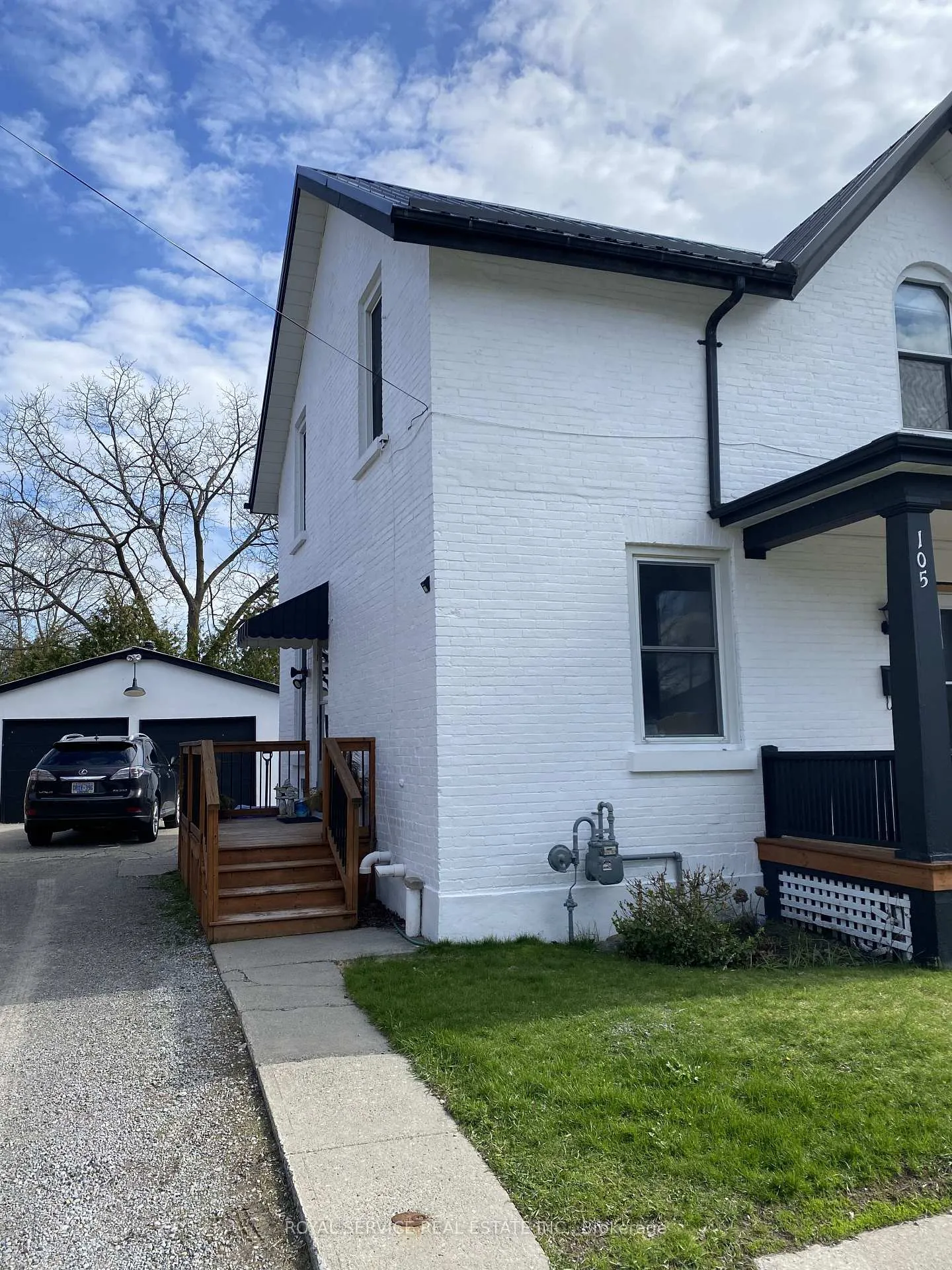 Photo 1 of Unit Upper, 105 Havelock Street, Cobourg — HOMEH
