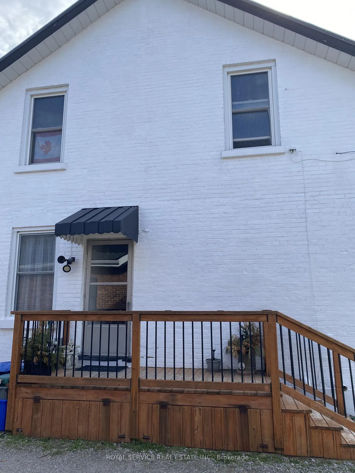 Photo 2 of Unit Upper, 105 Havelock Street, Cobourg — HOMEH