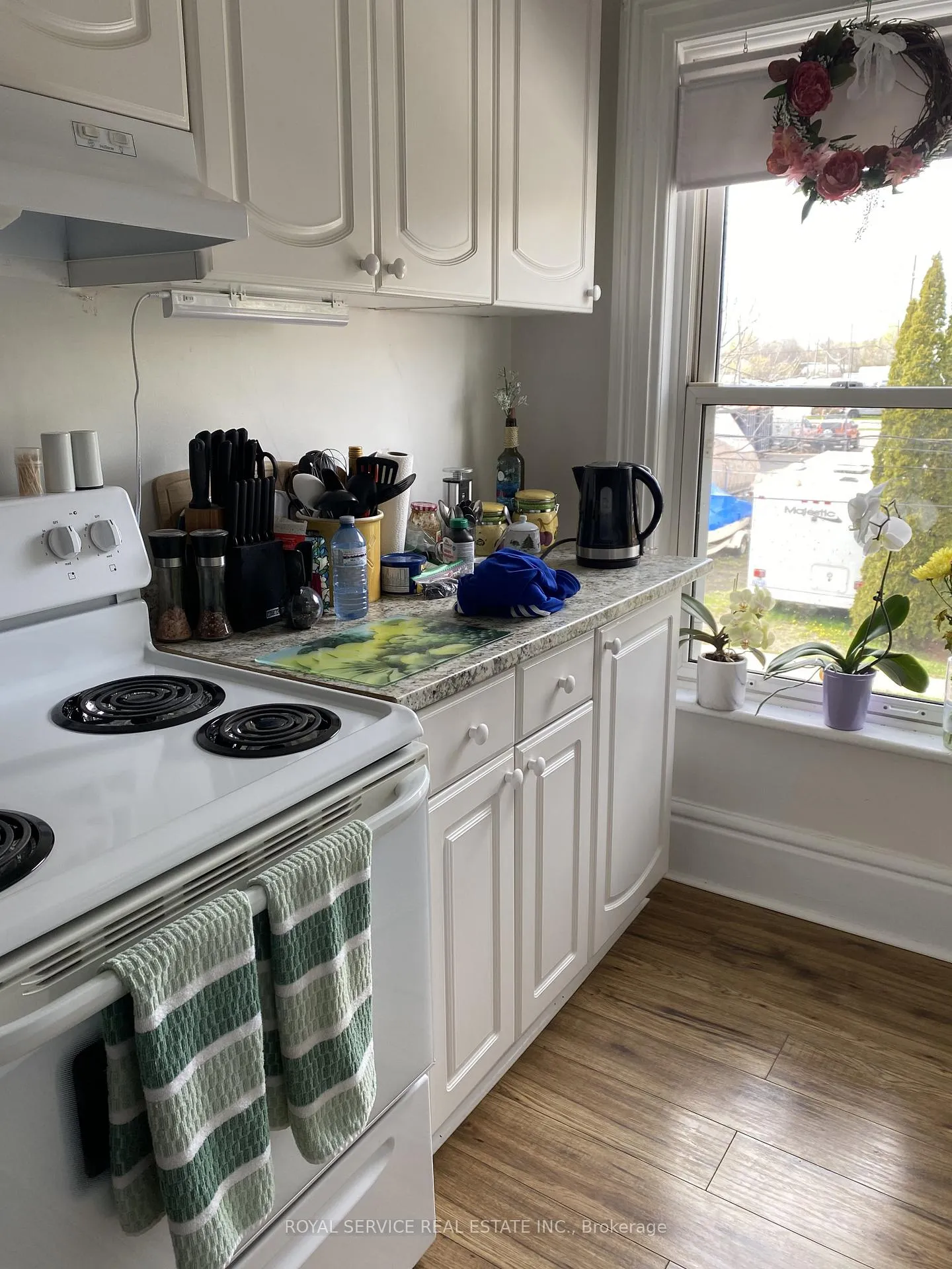 Photo 5 of Unit Upper, 105 Havelock Street, Cobourg — HOMEH