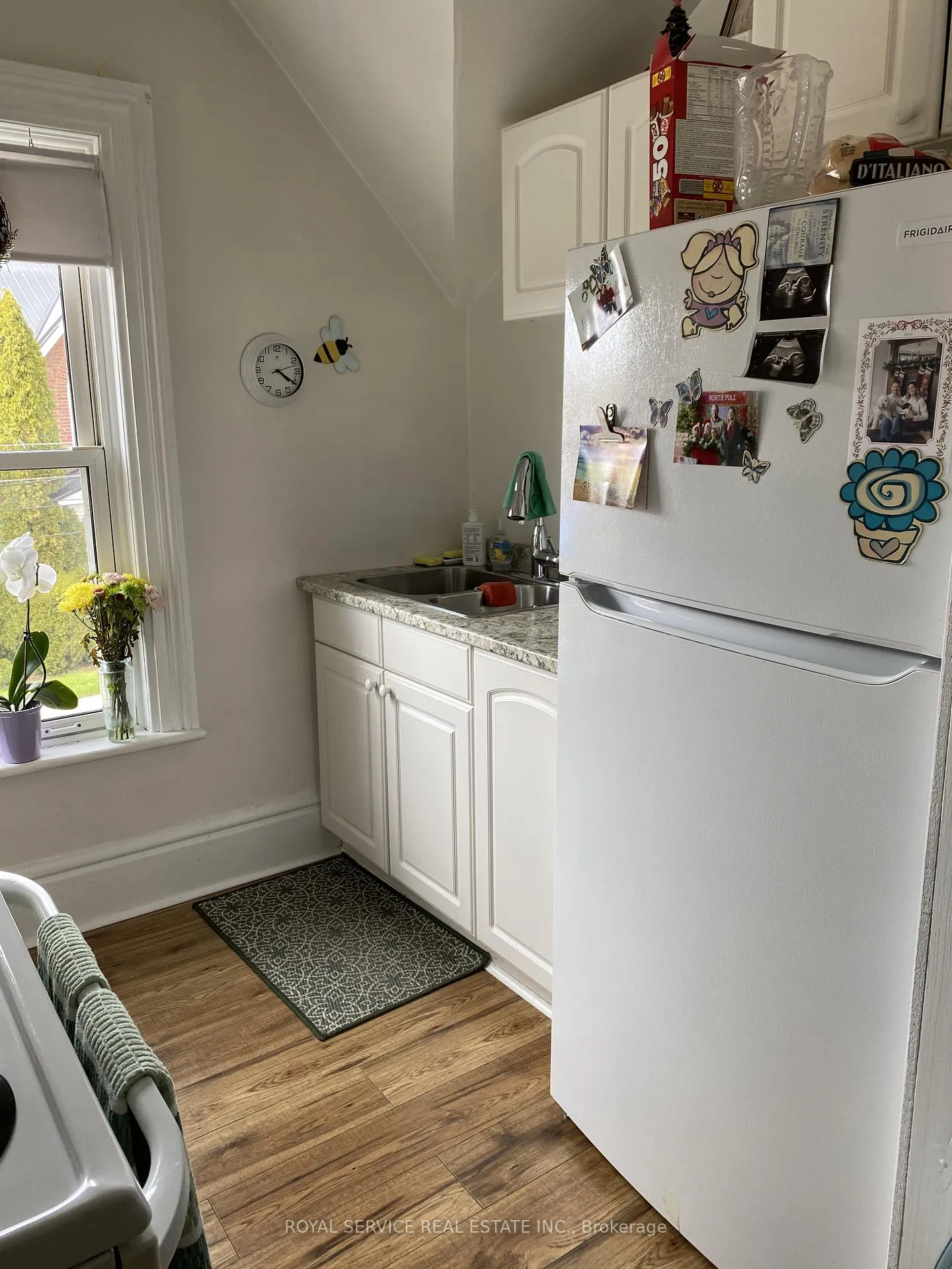 Photo 6 of Unit Upper, 105 Havelock Street, Cobourg — HOMEH
