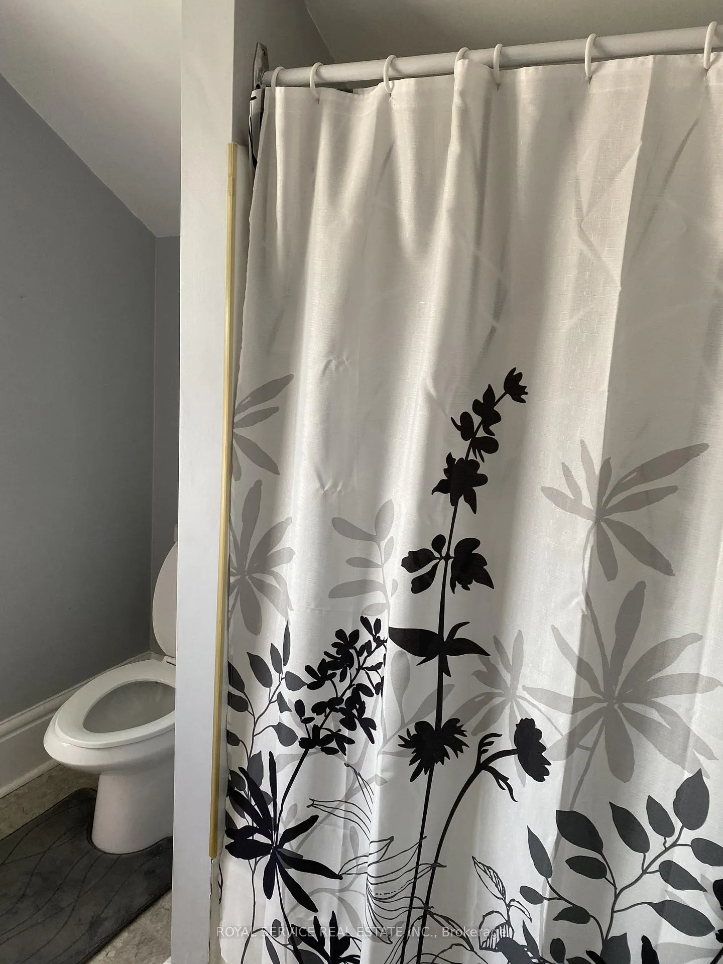 Photo 12 of Unit Upper, 105 Havelock Street, Cobourg — HOMEH