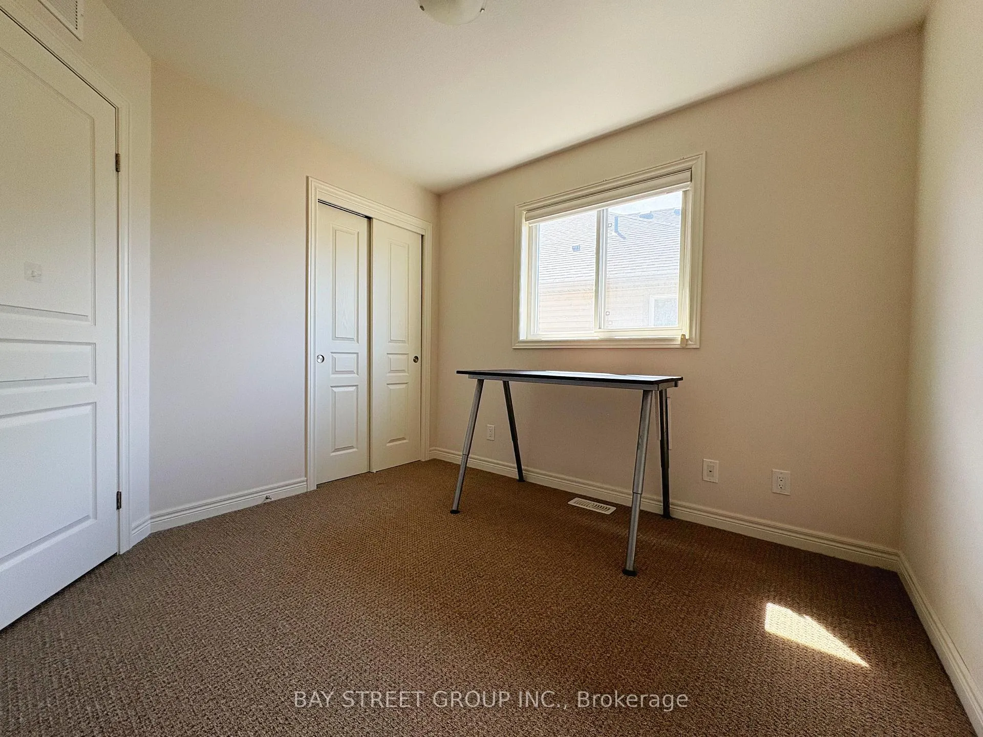 Photo 7 of 30 Elderberry Road, Thorold, Confederation Heights — HOMEH