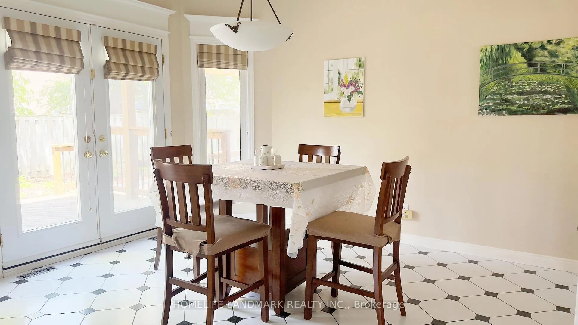 Photo 10 of 136 Worth Boulevard, Vaughan, Beverley Glen — HOMEH