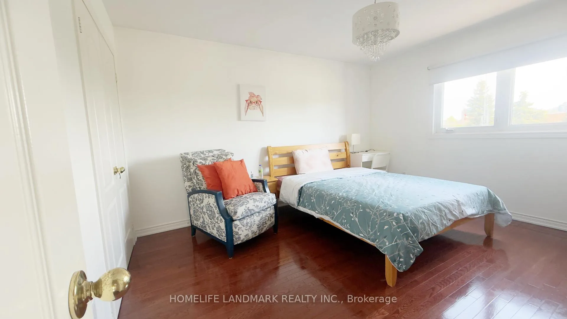 Photo 19 of 136 Worth Boulevard, Vaughan, Beverley Glen — HOMEH