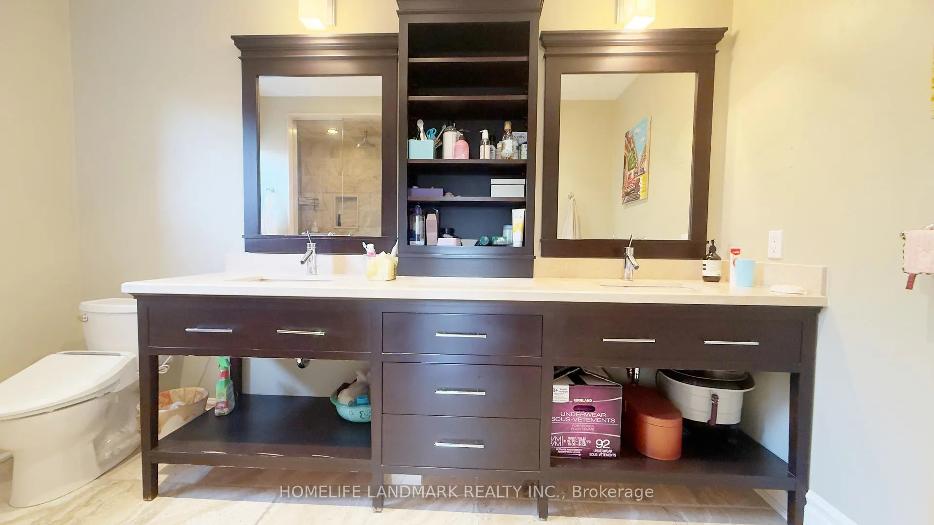 Photo 22 of 136 Worth Boulevard, Vaughan, Beverley Glen — HOMEH