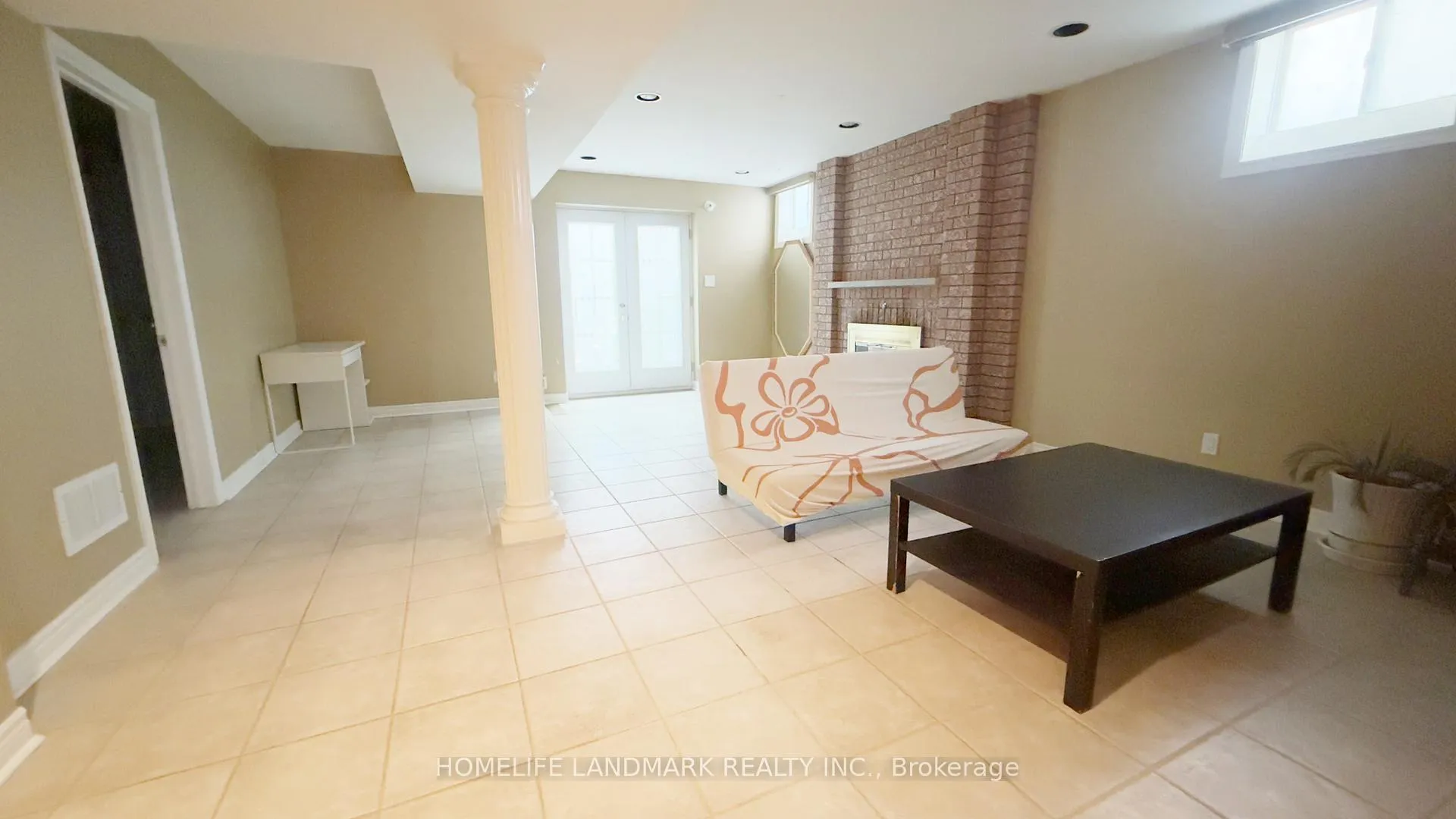 Photo 23 of 136 Worth Boulevard, Vaughan, Beverley Glen — HOMEH
