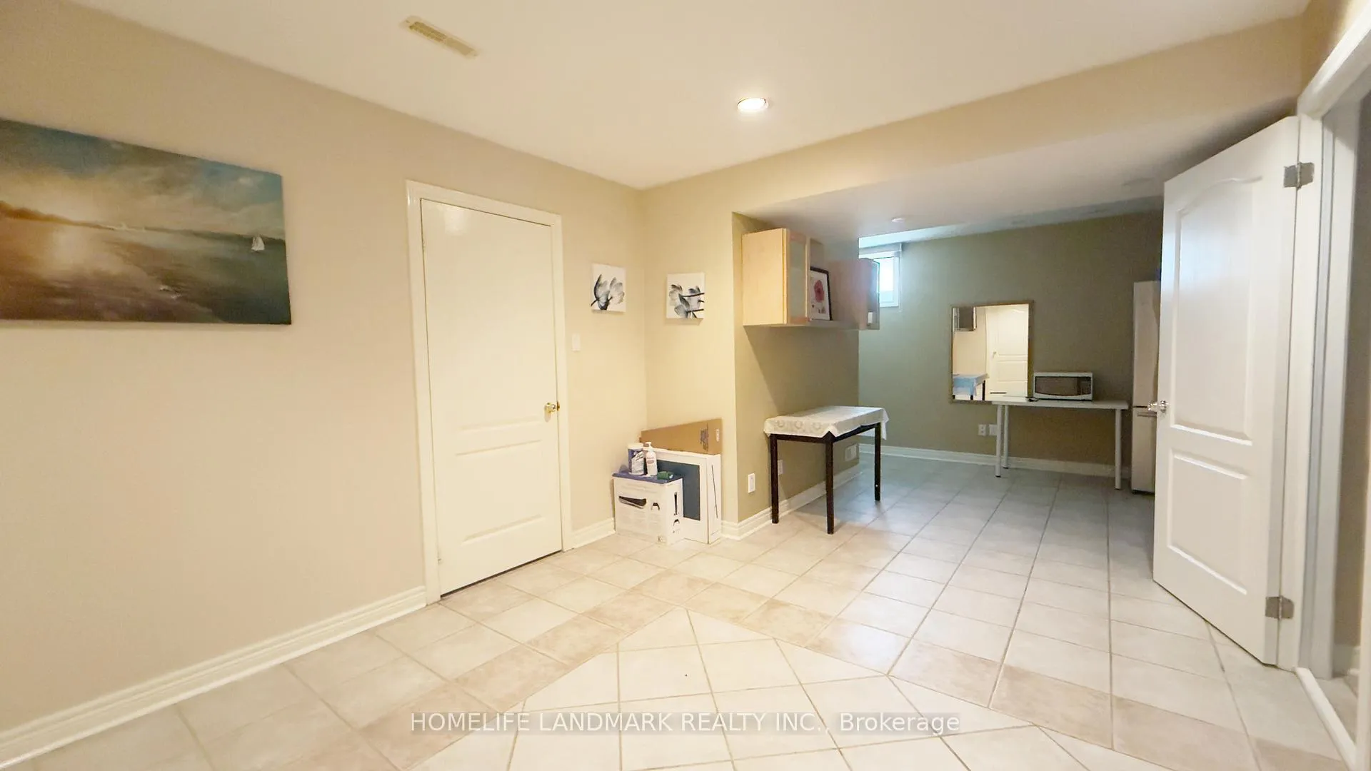 Photo 24 of 136 Worth Boulevard, Vaughan, Beverley Glen — HOMEH