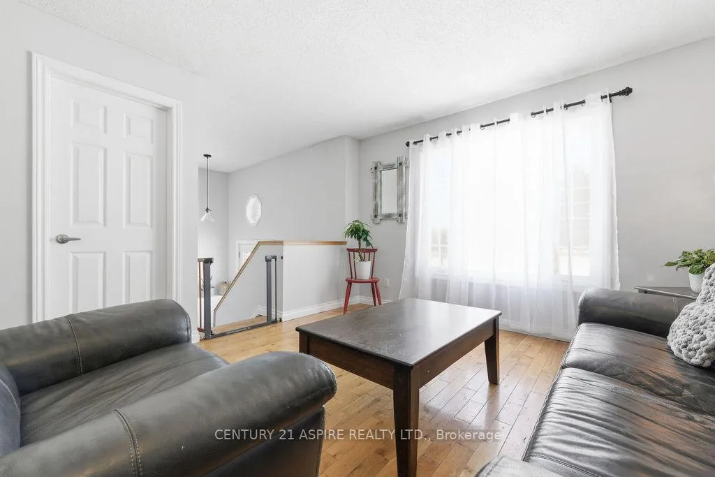 Photo 7 of 45 Brumm Road, Petawawa — HOMEH