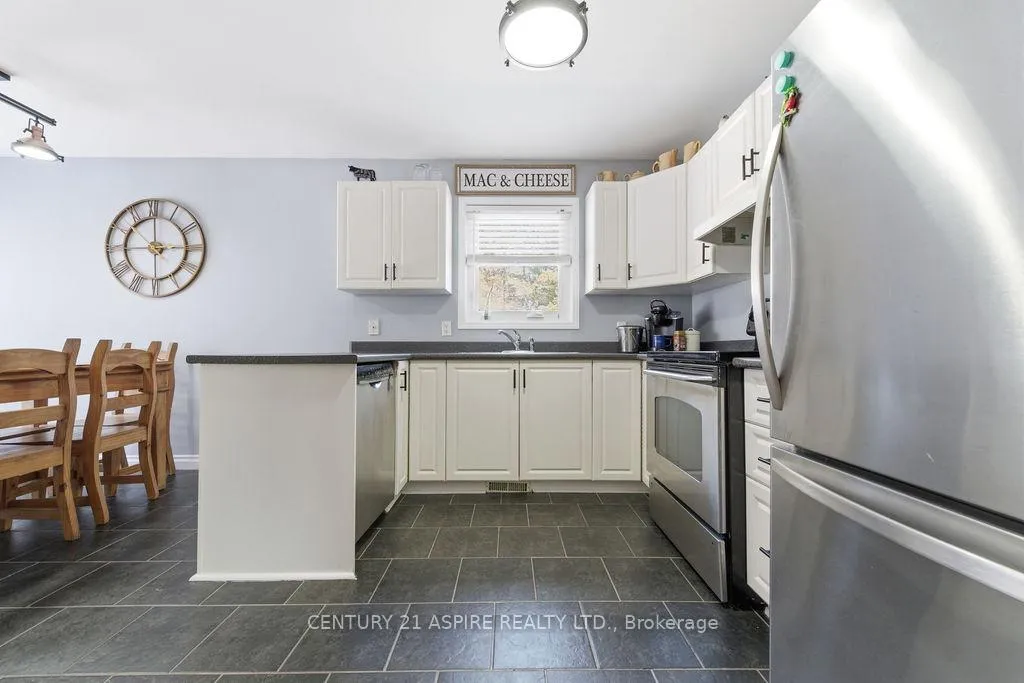 Photo 11 of 45 Brumm Road, Petawawa — HOMEH