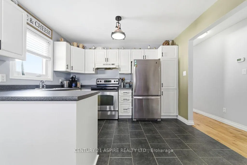 Photo 13 of 45 Brumm Road, Petawawa — HOMEH