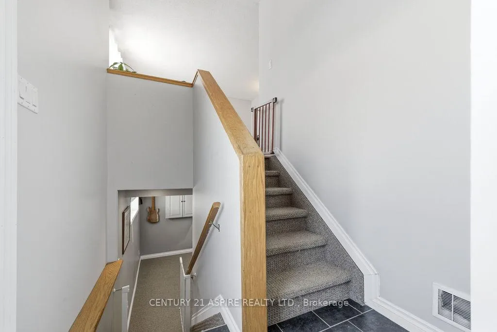 Photo 24 of 45 Brumm Road, Petawawa — HOMEH