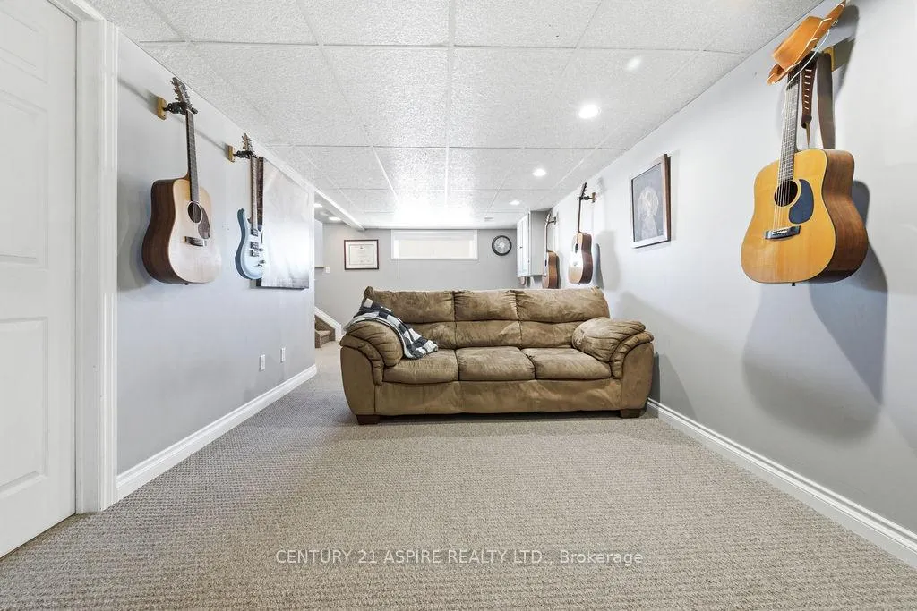 Photo 29 of 45 Brumm Road, Petawawa — HOMEH