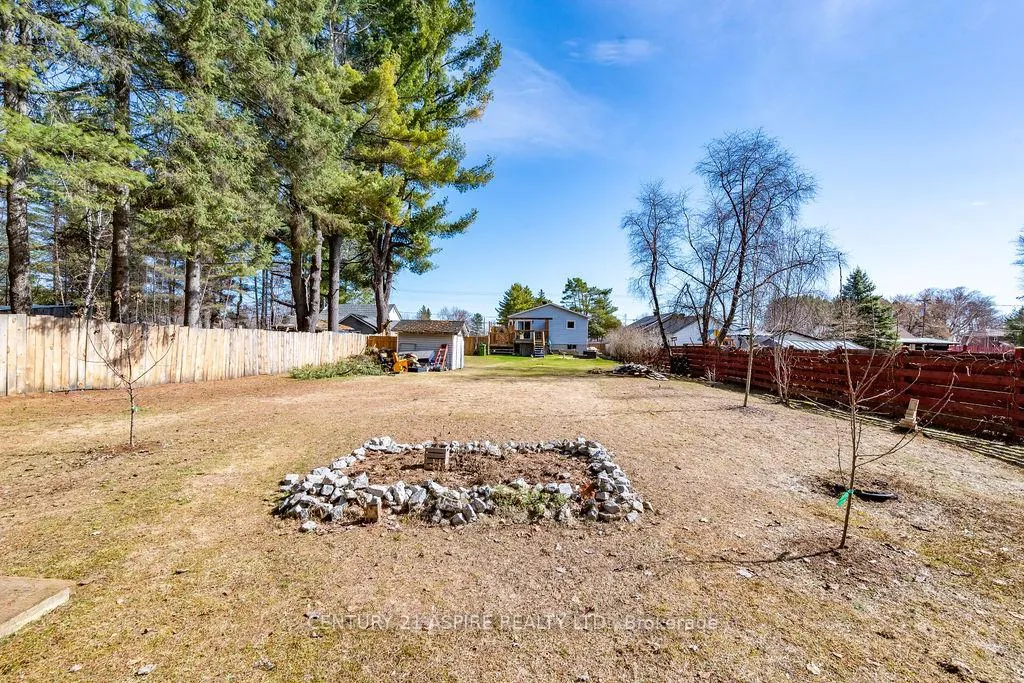 Photo 44 of 45 Brumm Road, Petawawa — HOMEH