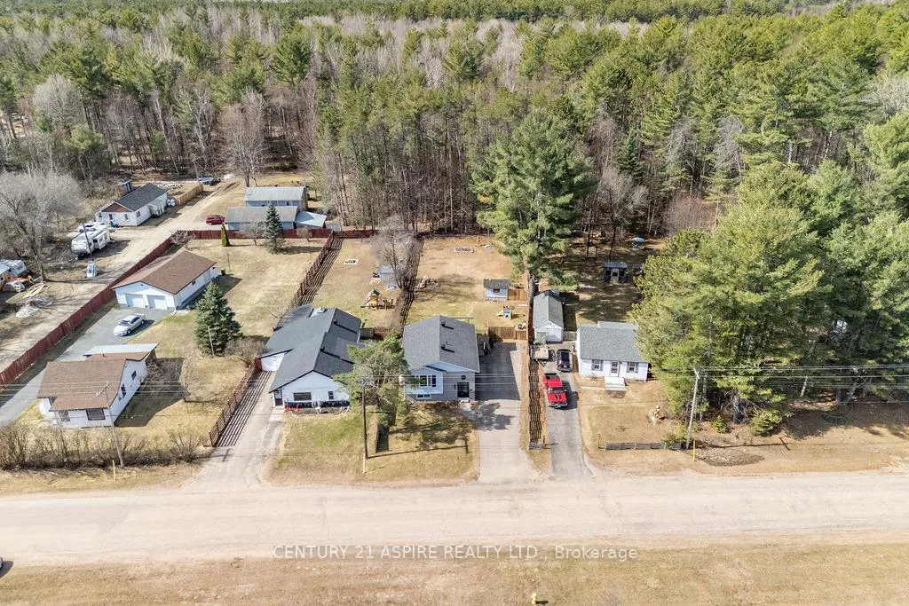 Photo 46 of 45 Brumm Road, Petawawa — HOMEH