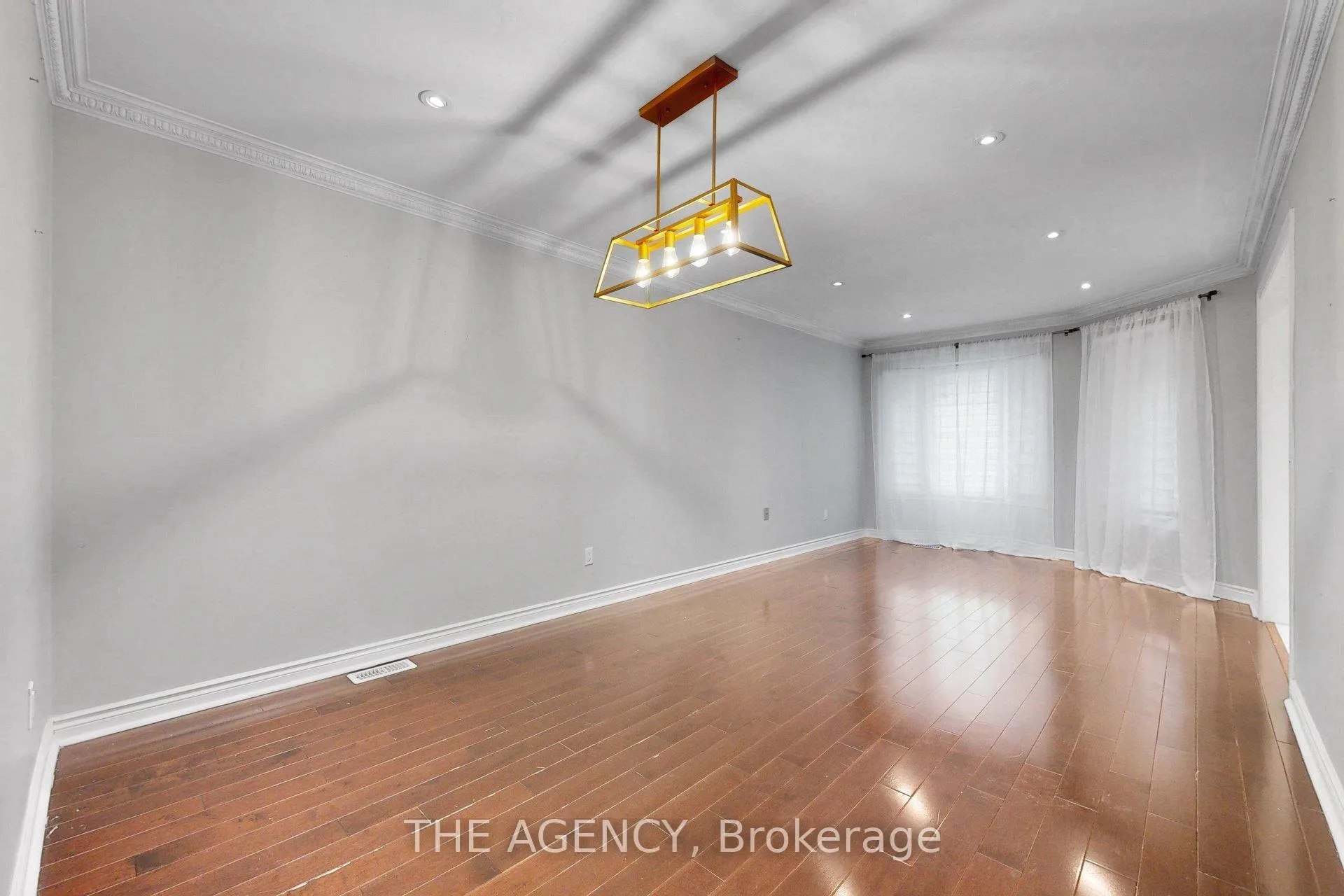Photo 9 of Unit Upper, 1641 Pepperwood Gate, Pickering, Brock Ridge — HOMEH