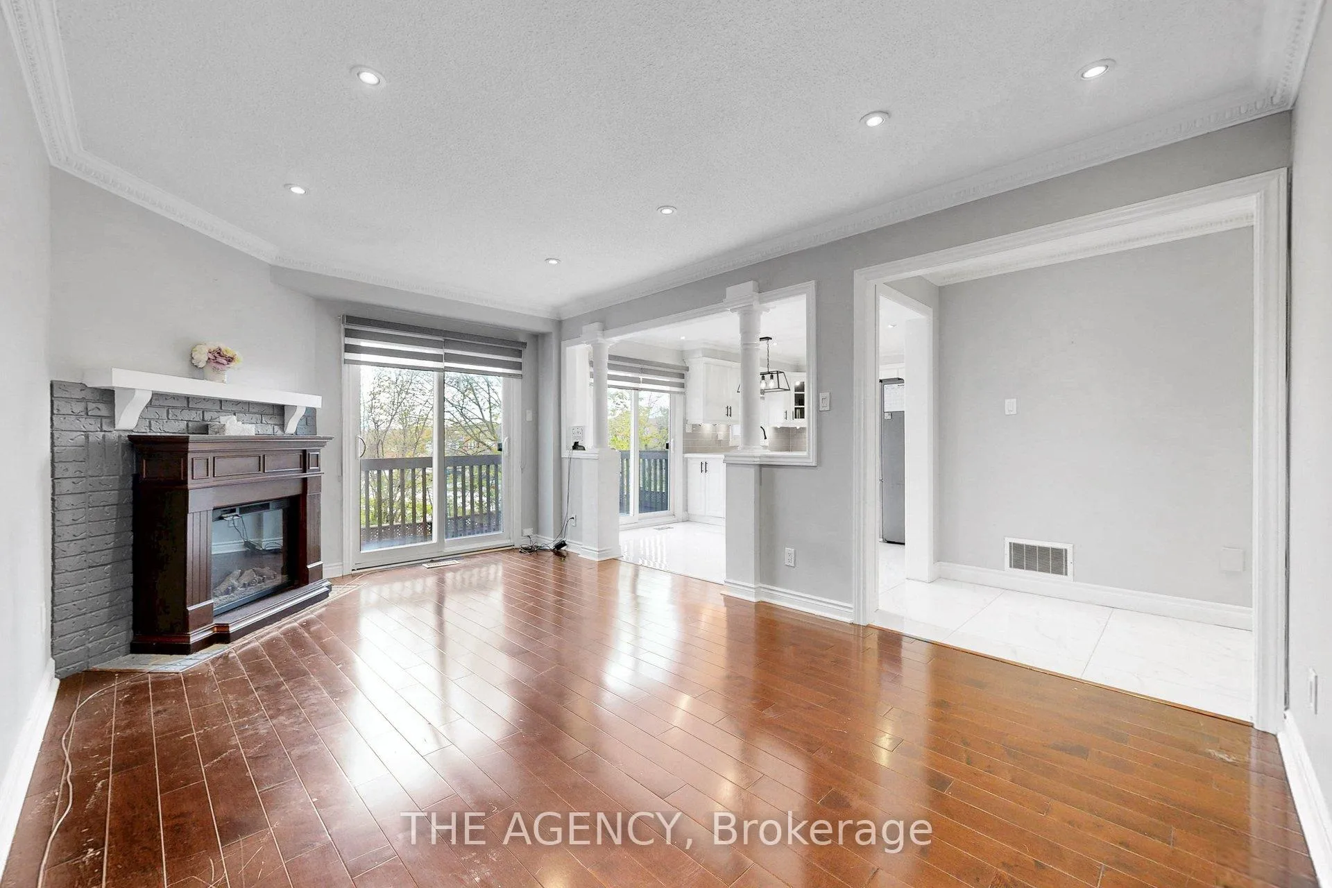 Photo 19 of Unit Upper, 1641 Pepperwood Gate, Pickering, Brock Ridge — HOMEH
