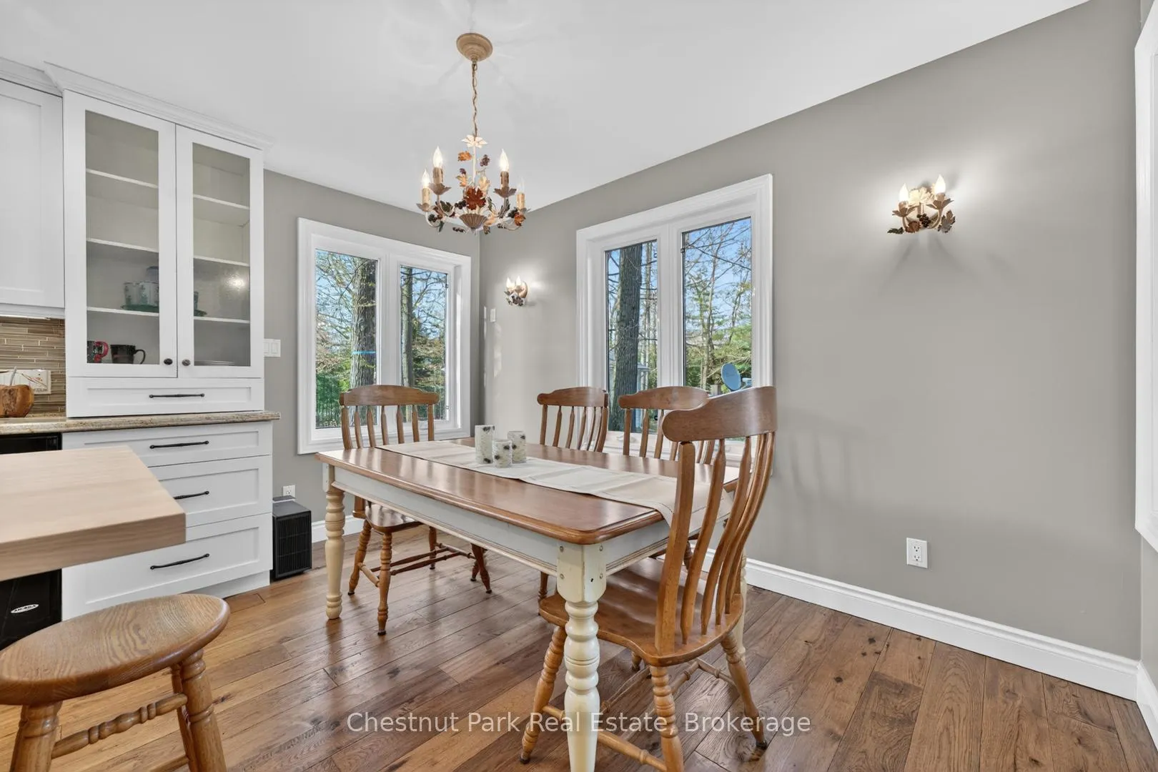 Photo 13 of 3547 Lauderdale Point Crescent, Severn, Washago — HOMEH