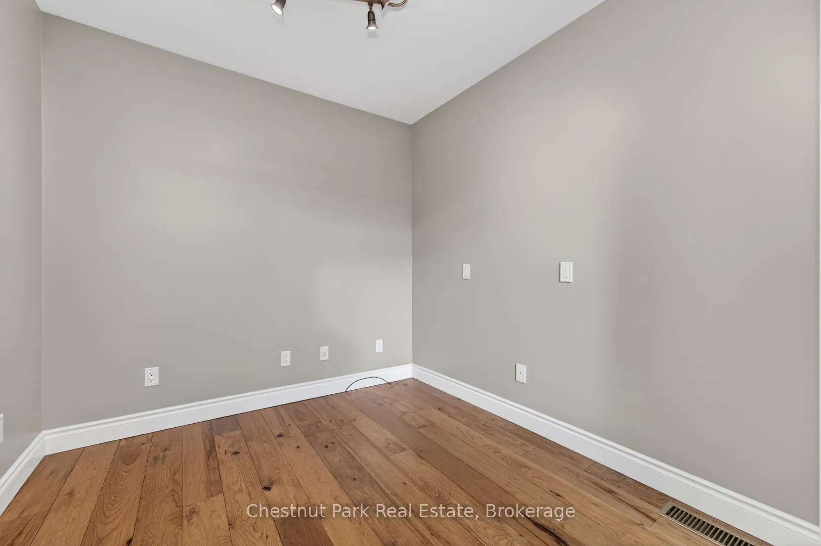 Photo 40 of 3547 Lauderdale Point Crescent, Severn, Washago — HOMEH