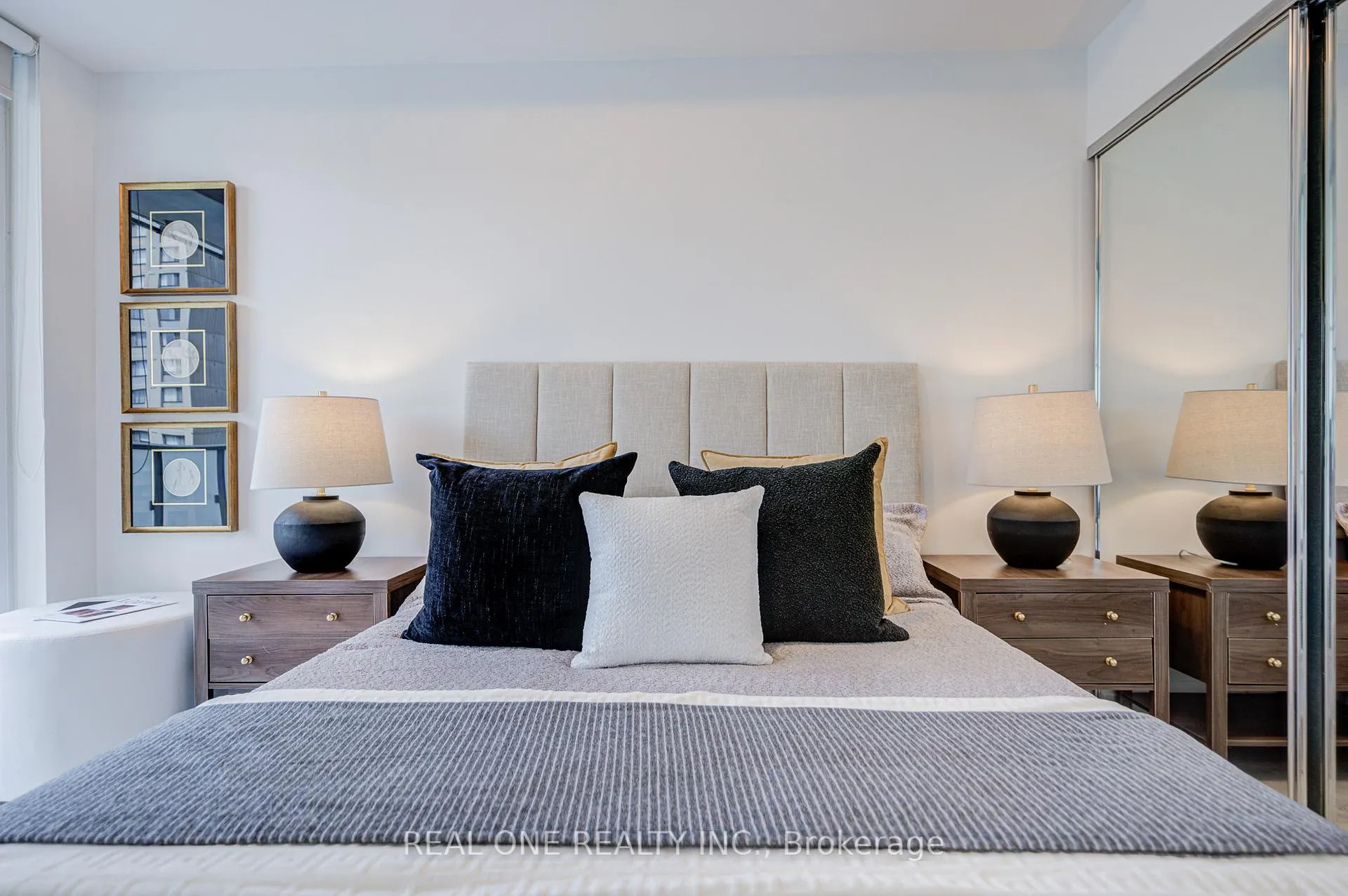 Photo 20 of Unit 1510, 1080 Bay Street, Toronto, Bay Street Corridor — HOMEH
