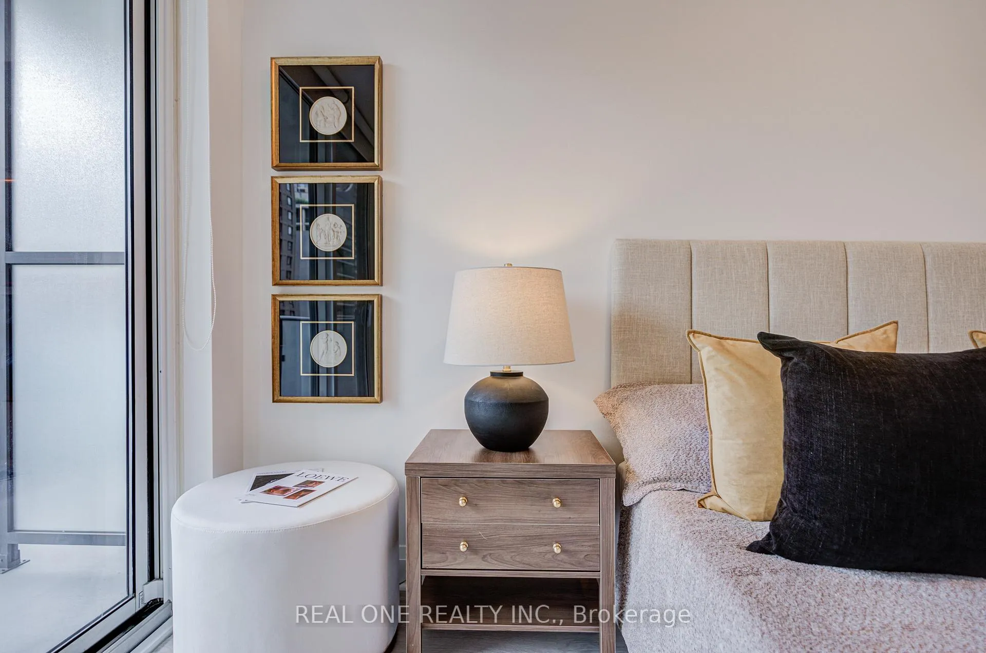 Photo 22 of Unit 1510, 1080 Bay Street, Toronto, Bay Street Corridor — HOMEH