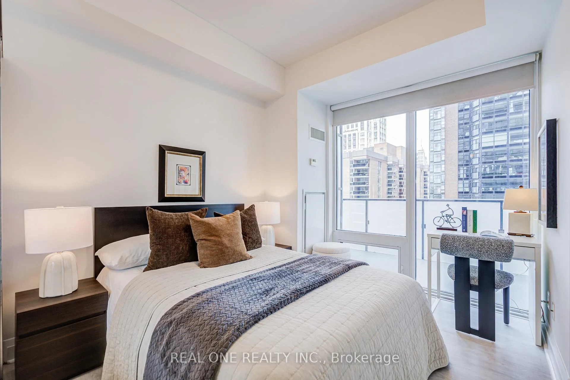 Photo 24 of Unit 1510, 1080 Bay Street, Toronto, Bay Street Corridor — HOMEH