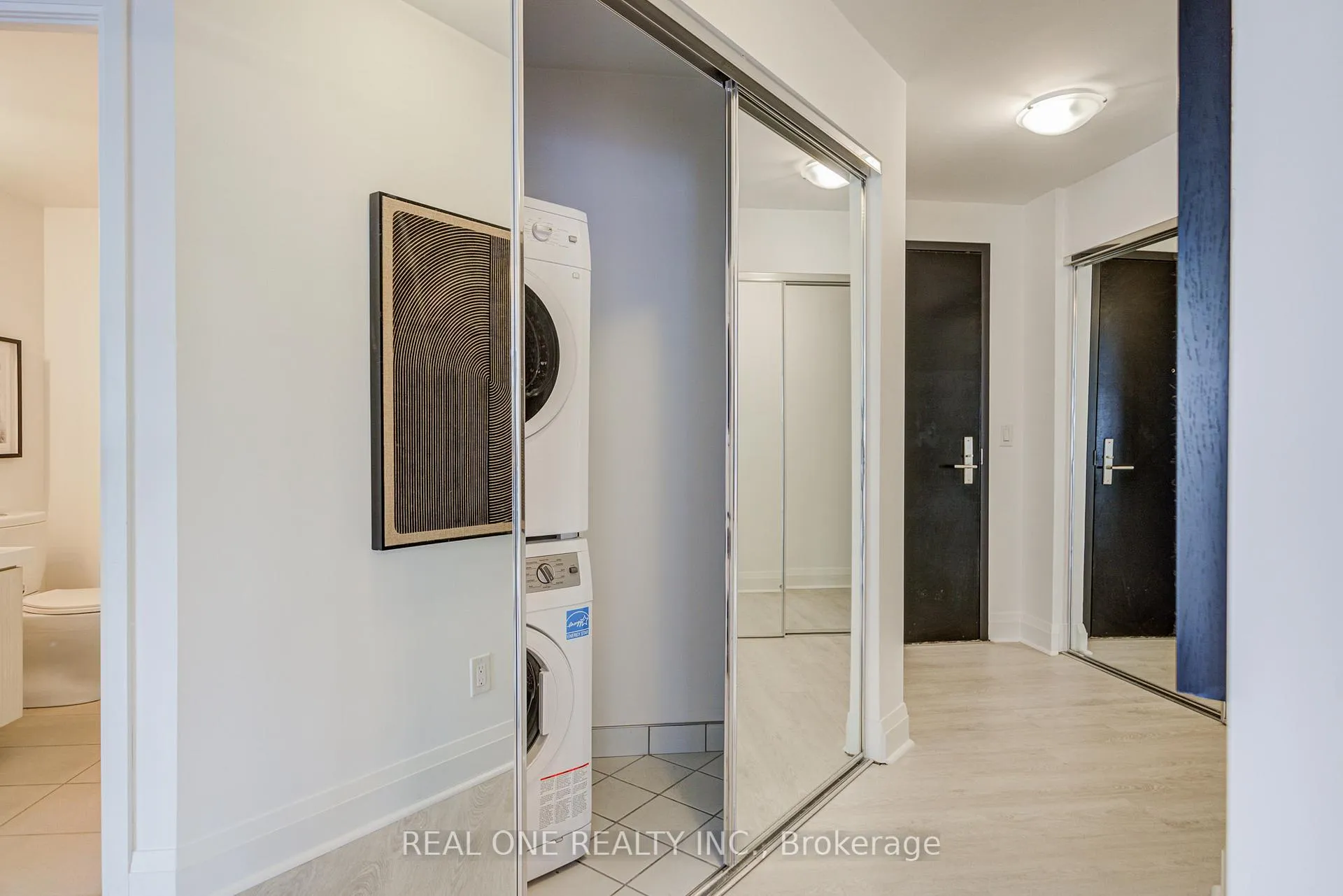 Photo 31 of Unit 1510, 1080 Bay Street, Toronto, Bay Street Corridor — HOMEH
