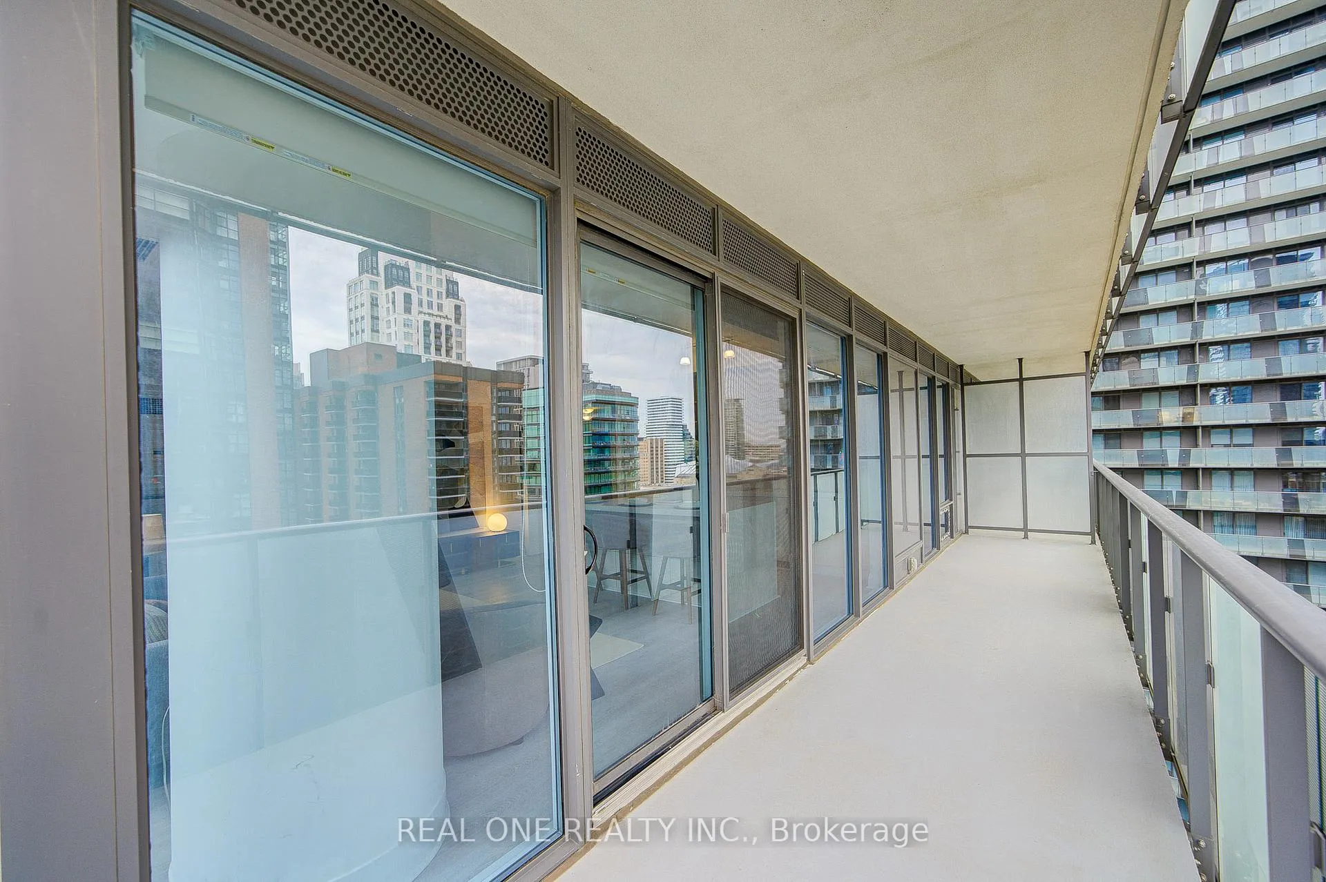 Photo 32 of Unit 1510, 1080 Bay Street, Toronto, Bay Street Corridor — HOMEH
