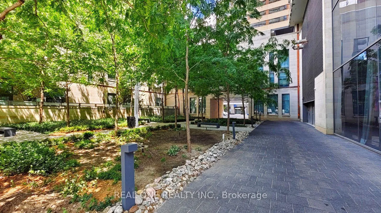 Photo 40 of Unit 1510, 1080 Bay Street, Toronto, Bay Street Corridor — HOMEH