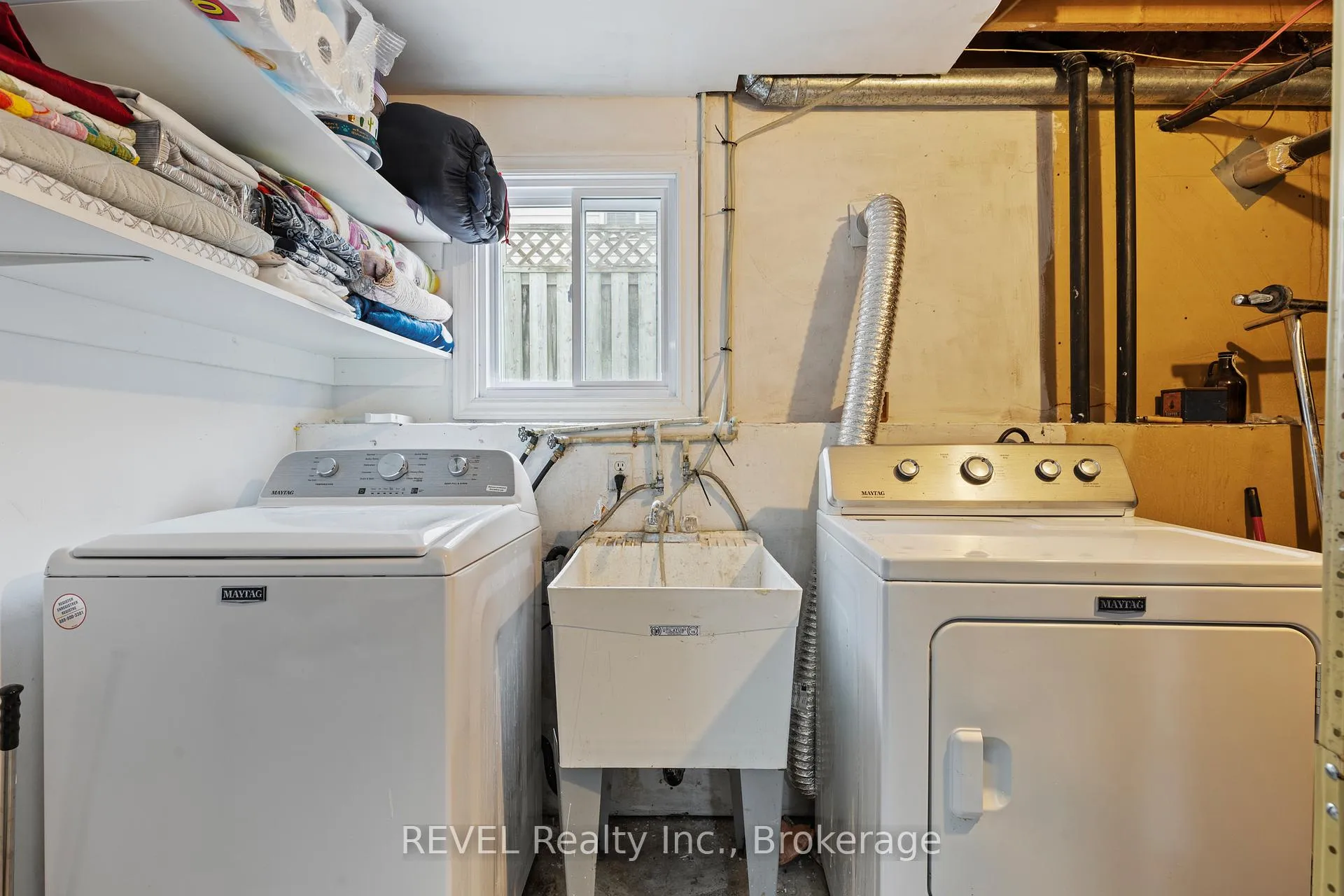 Photo 23 of 59 Terrace Avenue, Welland, Broadway — HOMEH